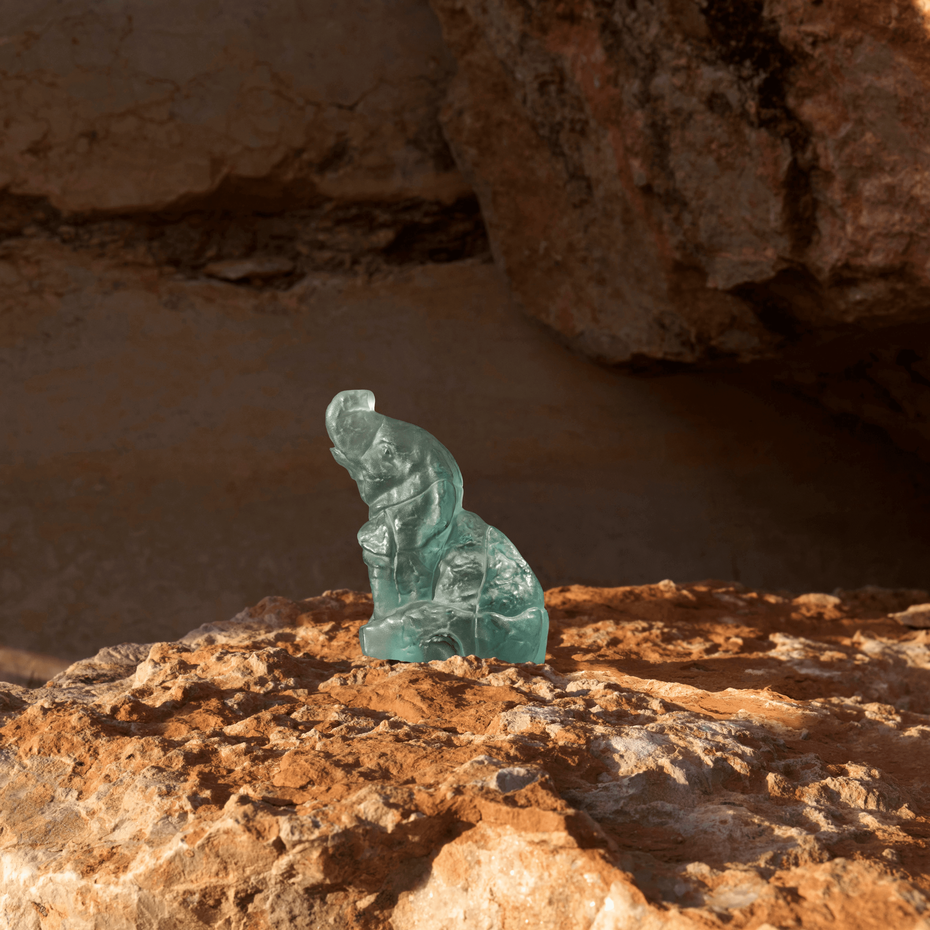 SCULPTURE ÉLEPHANTEAU - CRISTAL BLEU PERSÉPOLIS