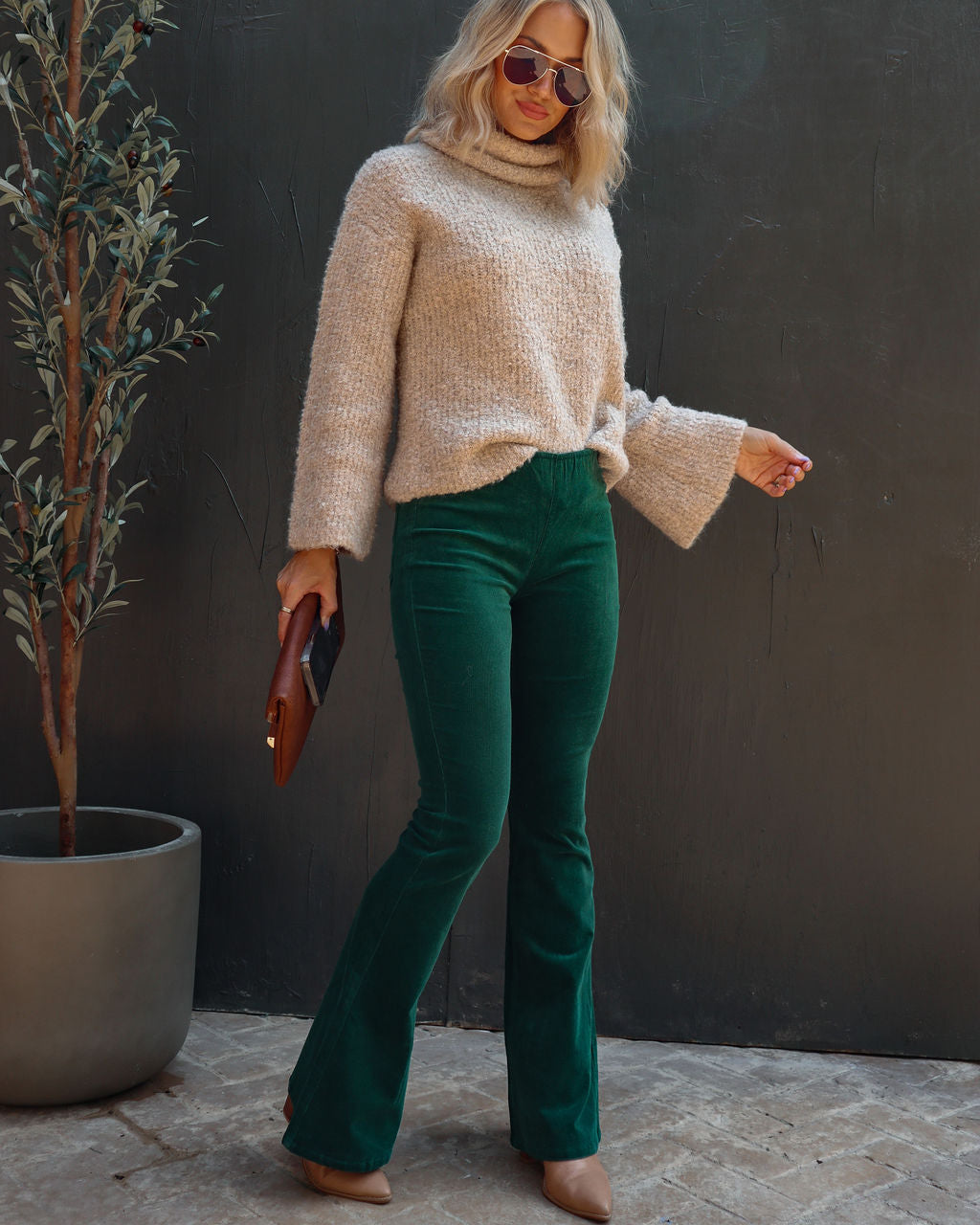 Sophie High Rise Bell Bottom Corduroy Pants - Green - Se7enfashion