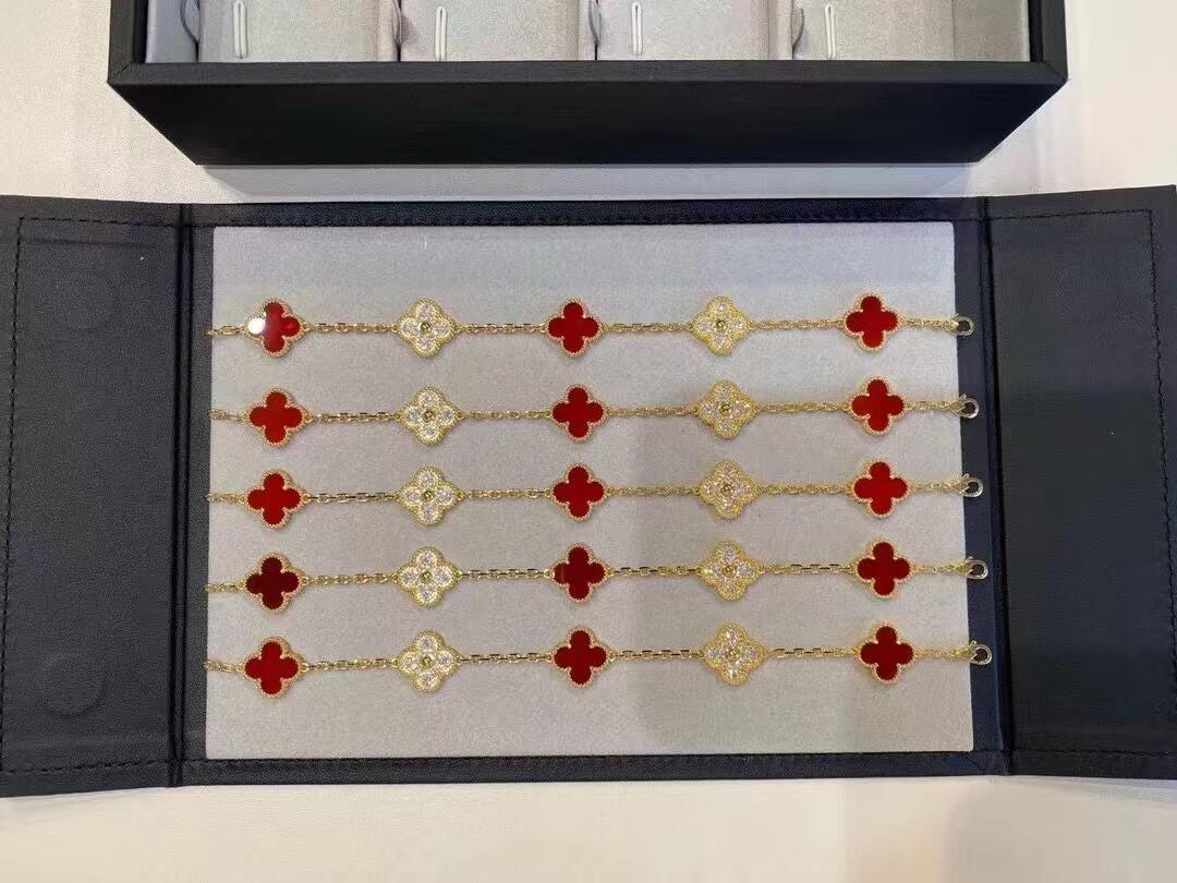 VCA Red Carnelian and Gold Vintage Alhambra Bracelet 5 Motifs - Original Replica Club