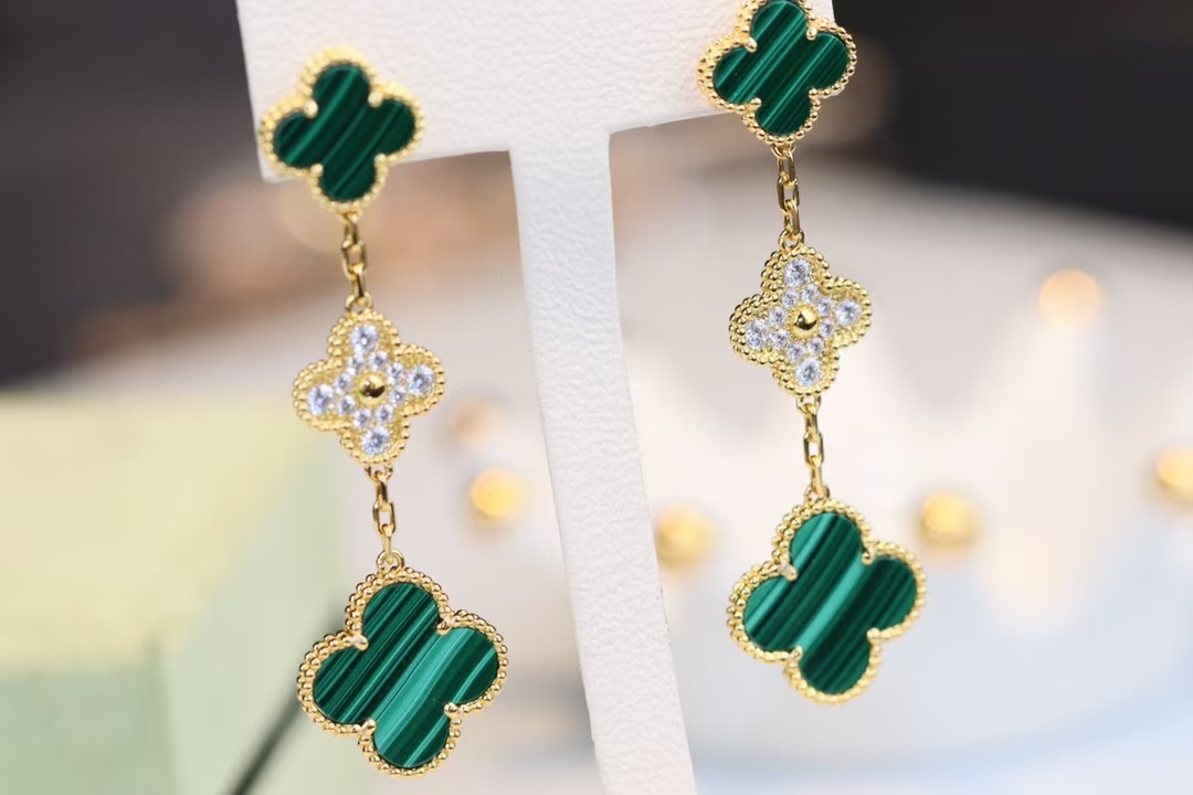 VCA Magic Alhambra Earrings 3 Motifs - Original Replica Club