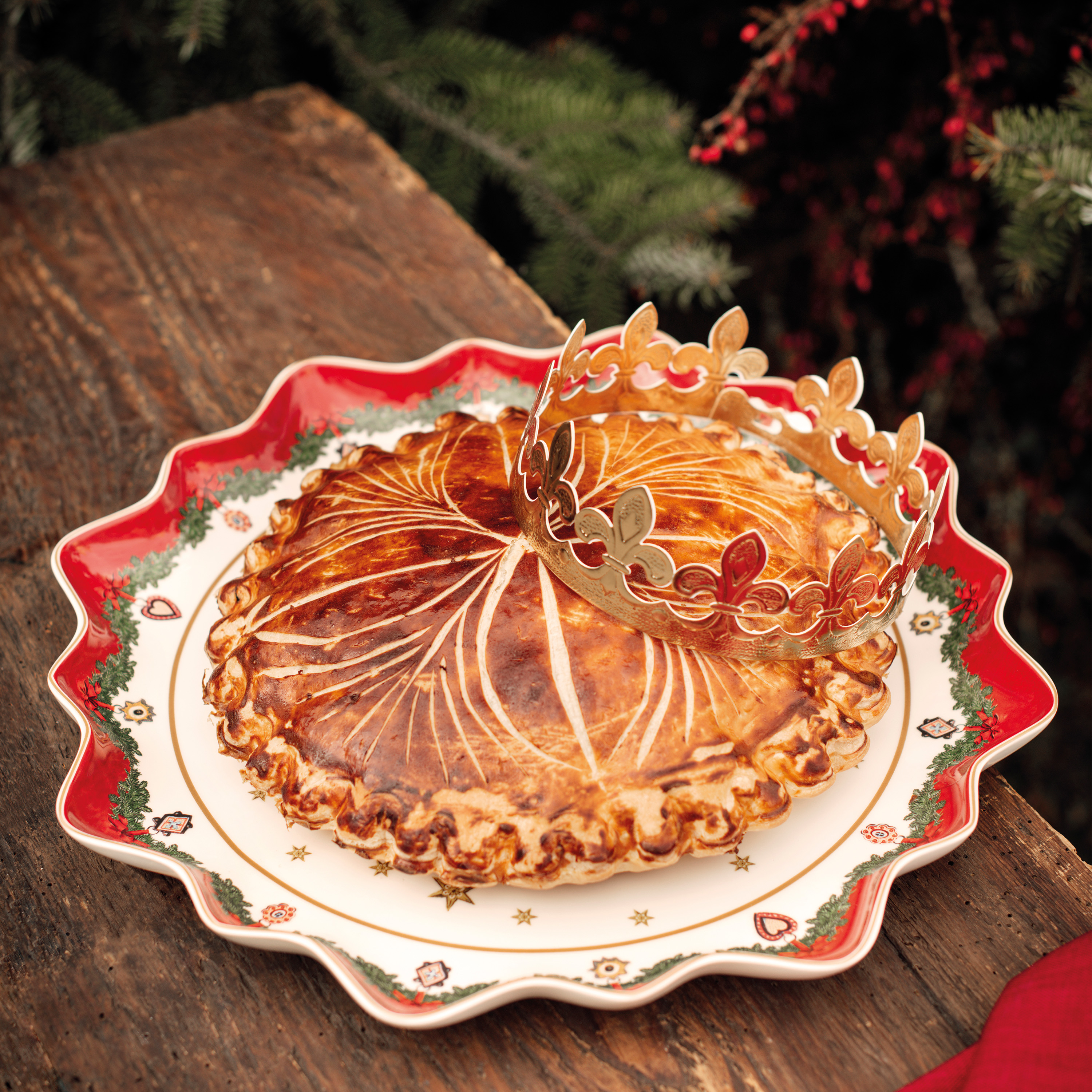 Villeroy & Boch Toy's Fantasy Cake platter
