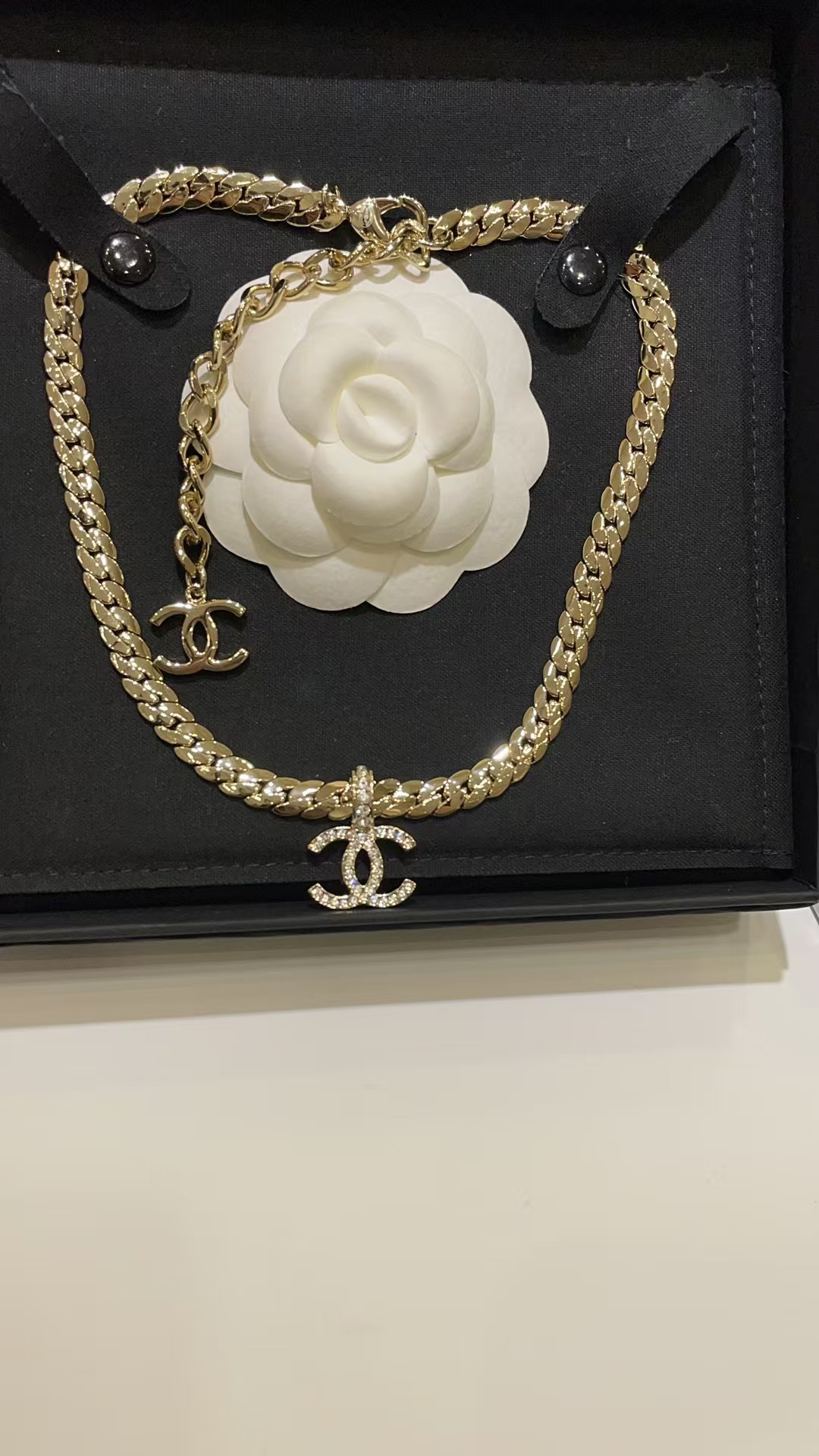 Chanel Chunky Flat Cuban Chain Necklace - Original Replica Club