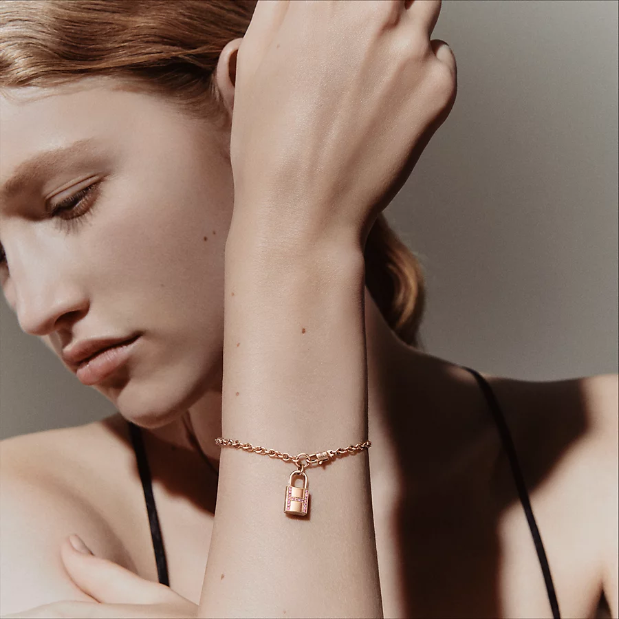 Replicate Kelly Cadenas bracelet(1:1 replica) - Original Replica Club