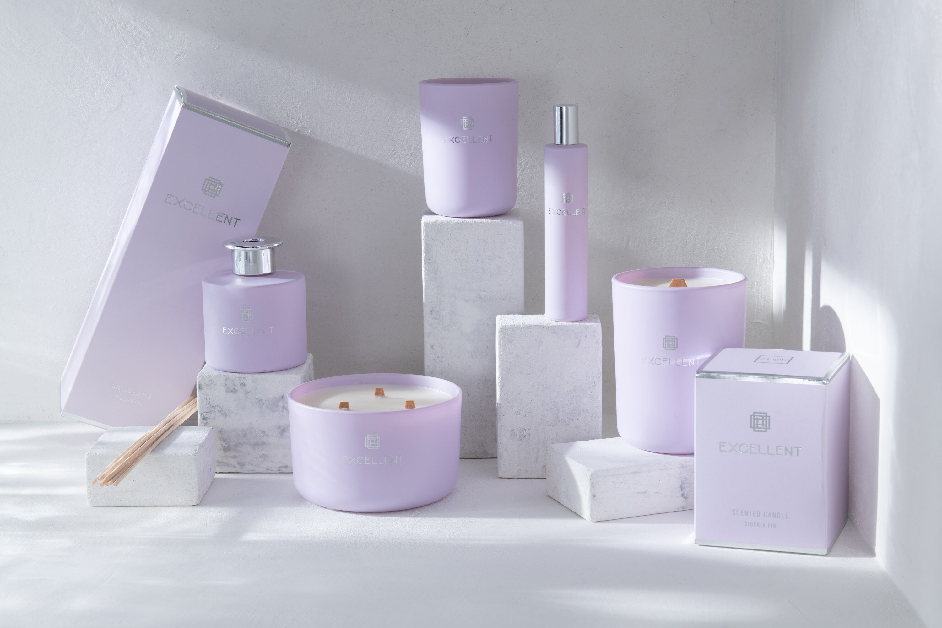 J-Line geurolie + stokjes Excellent - Siberia Fir - glas - paars