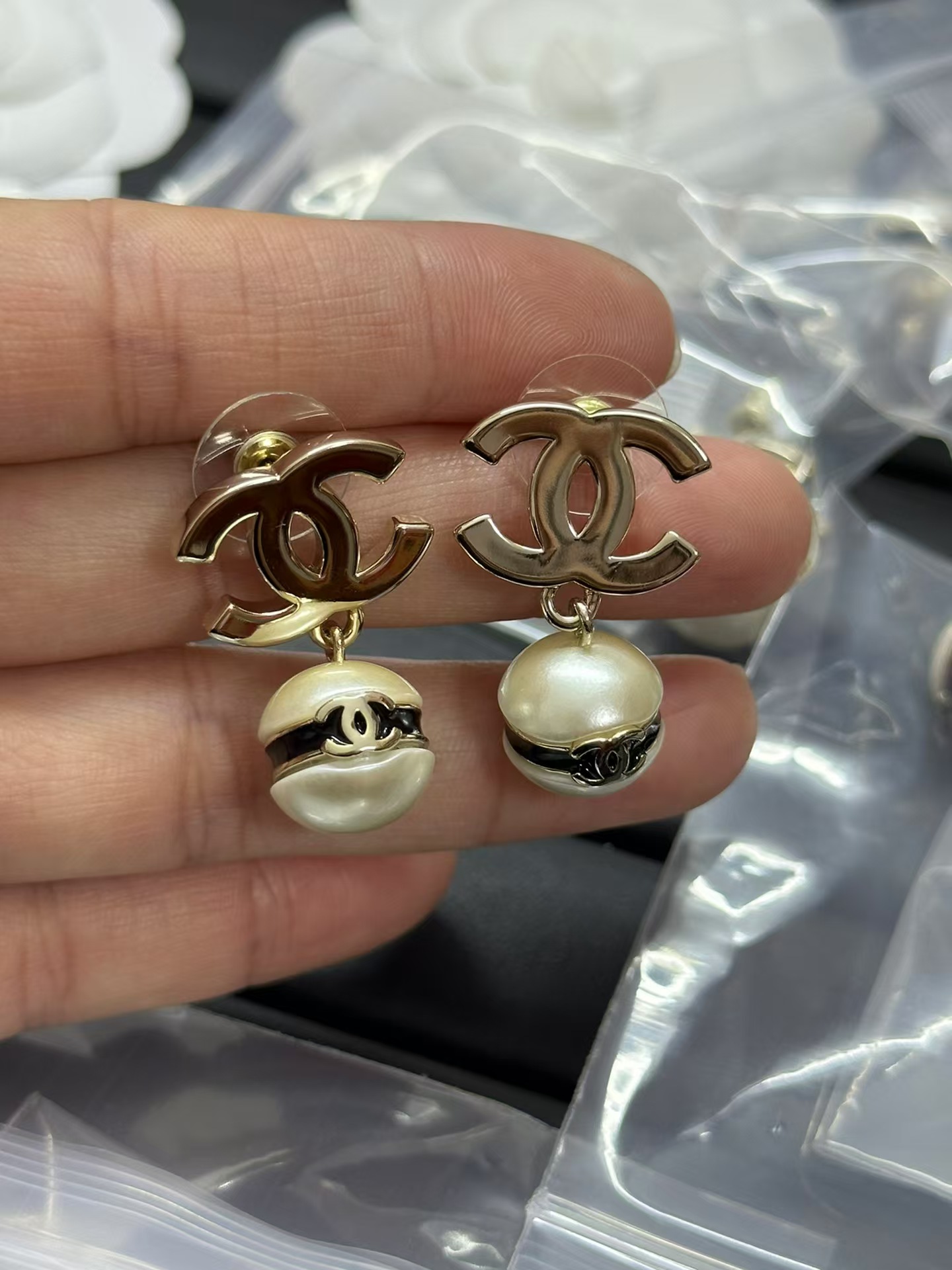 Chanel Polish Double C with Pearl Dangle Earrings - Original Replica Club
