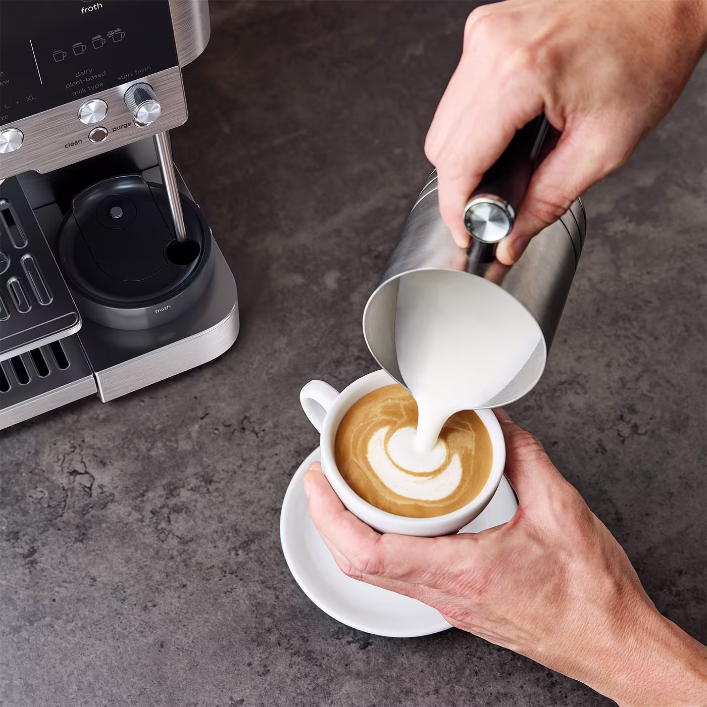 Create a range of café-quality coffee drinks at home