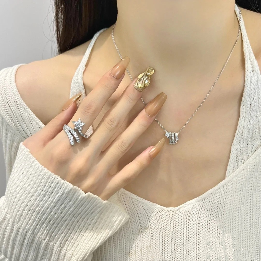 Chanel Etoile Filante Comete Ring - Original Replica Club