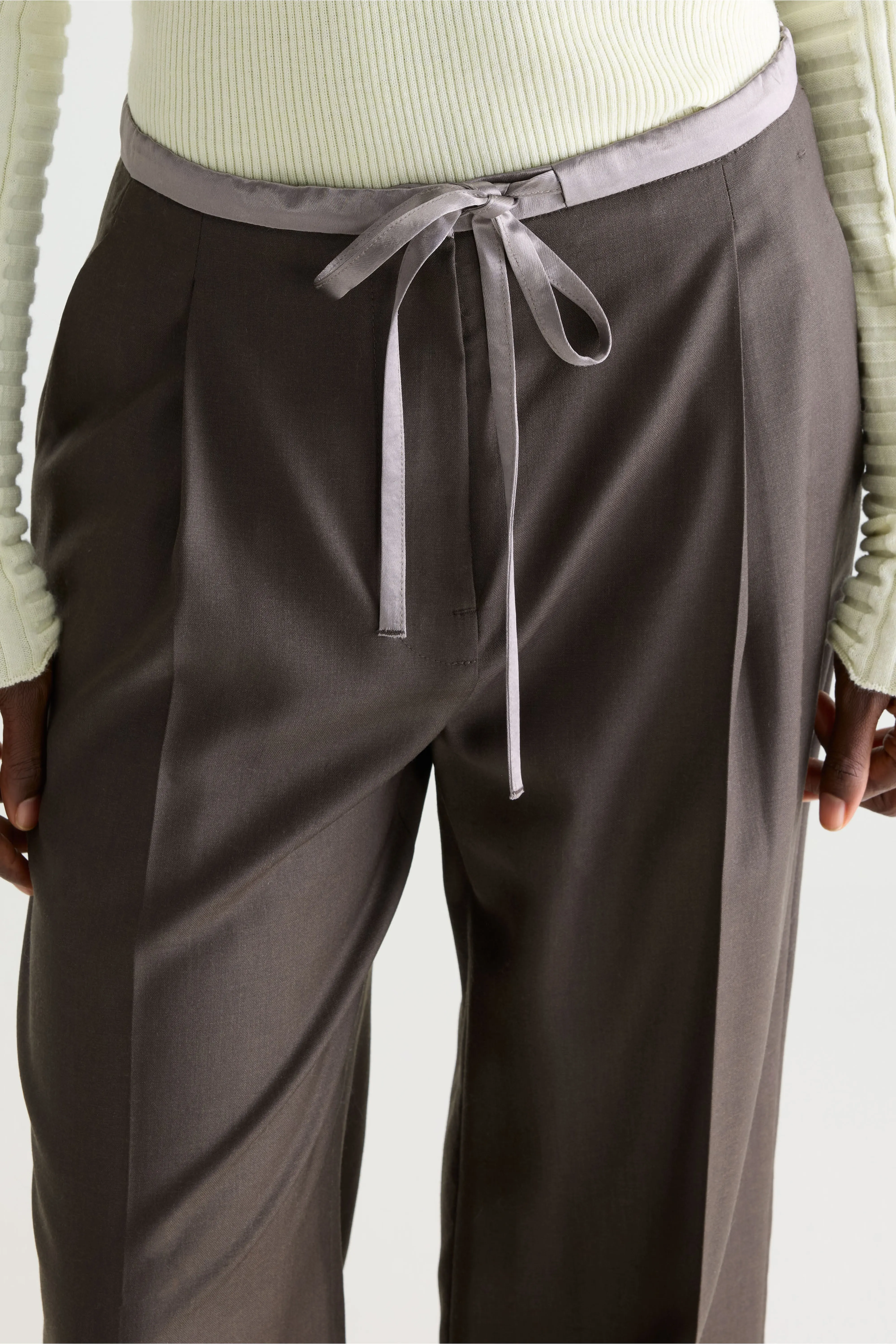Bellerose Vestal regular trousers (261 / W / DARK ROAST)