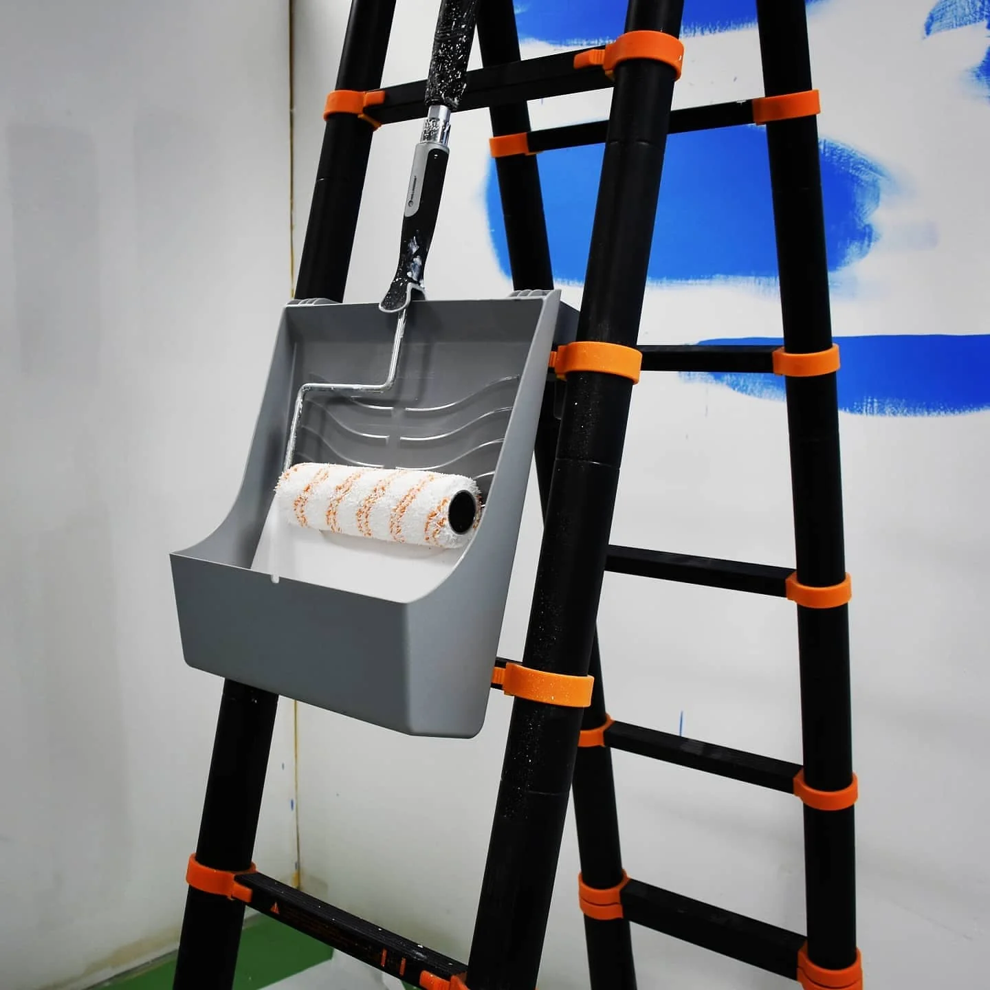 TOP-DOG™ Multifunction Tray Ladder Tray – Versatile Paint Tray for Rollers - KTF Painting Interior Exterior