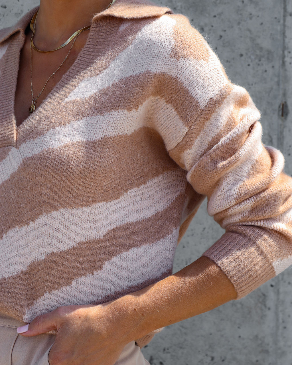 Zachery Collared Zebra Pullover Sweater - Tan - Se7enfashion
