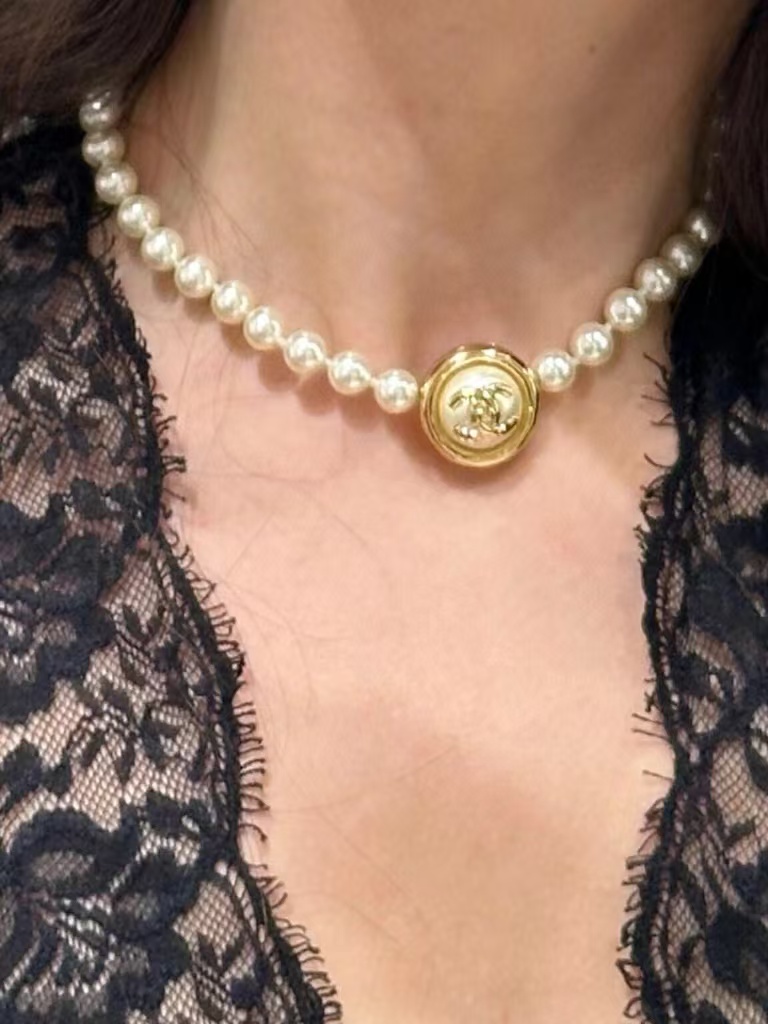 Chanel Enhancer Double C Pendant Pearl Choker Necklace - Original Replica Club