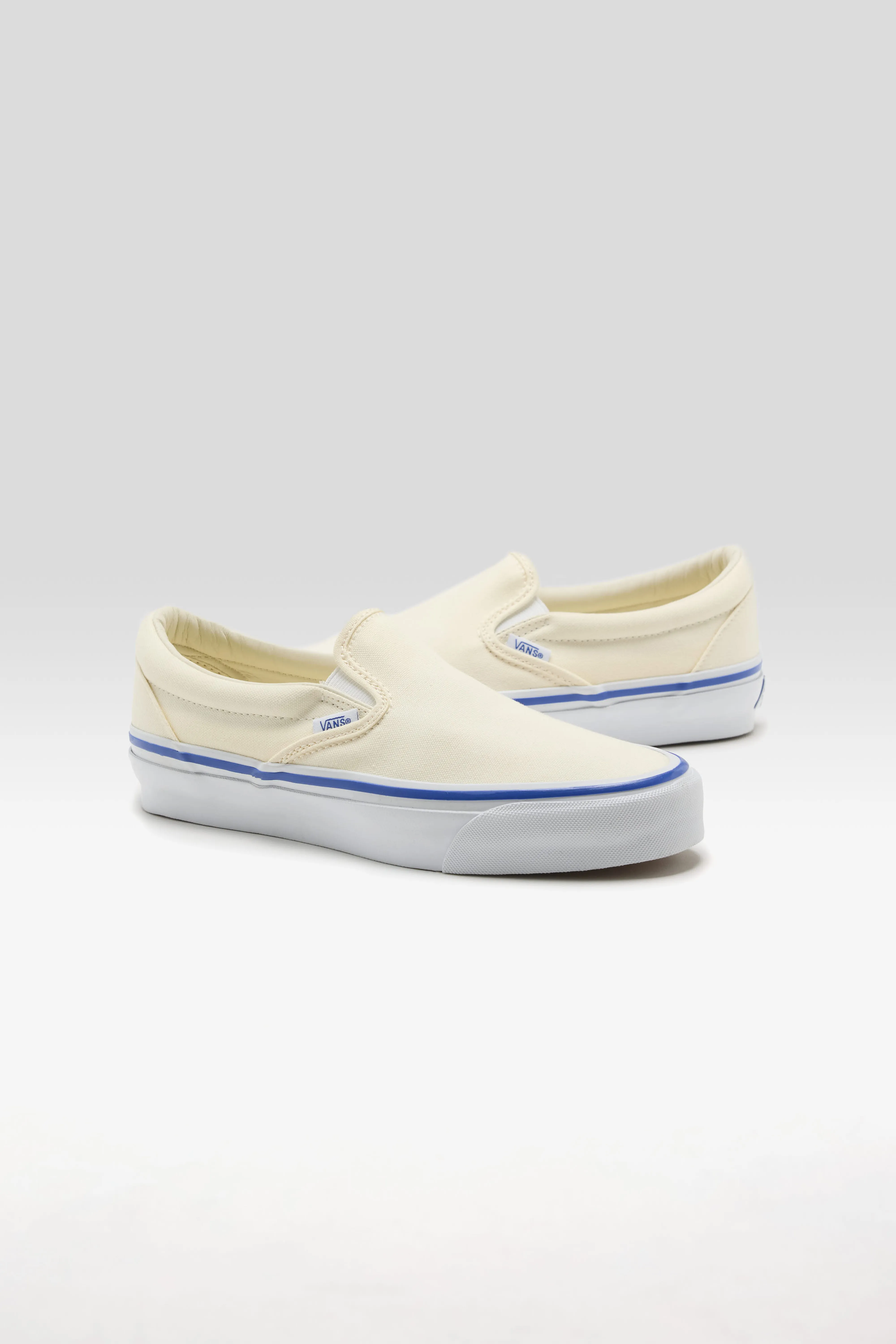 Bellerose LX Slip-On Reissue 98 for Women  (261 / W / OFF WHITE)