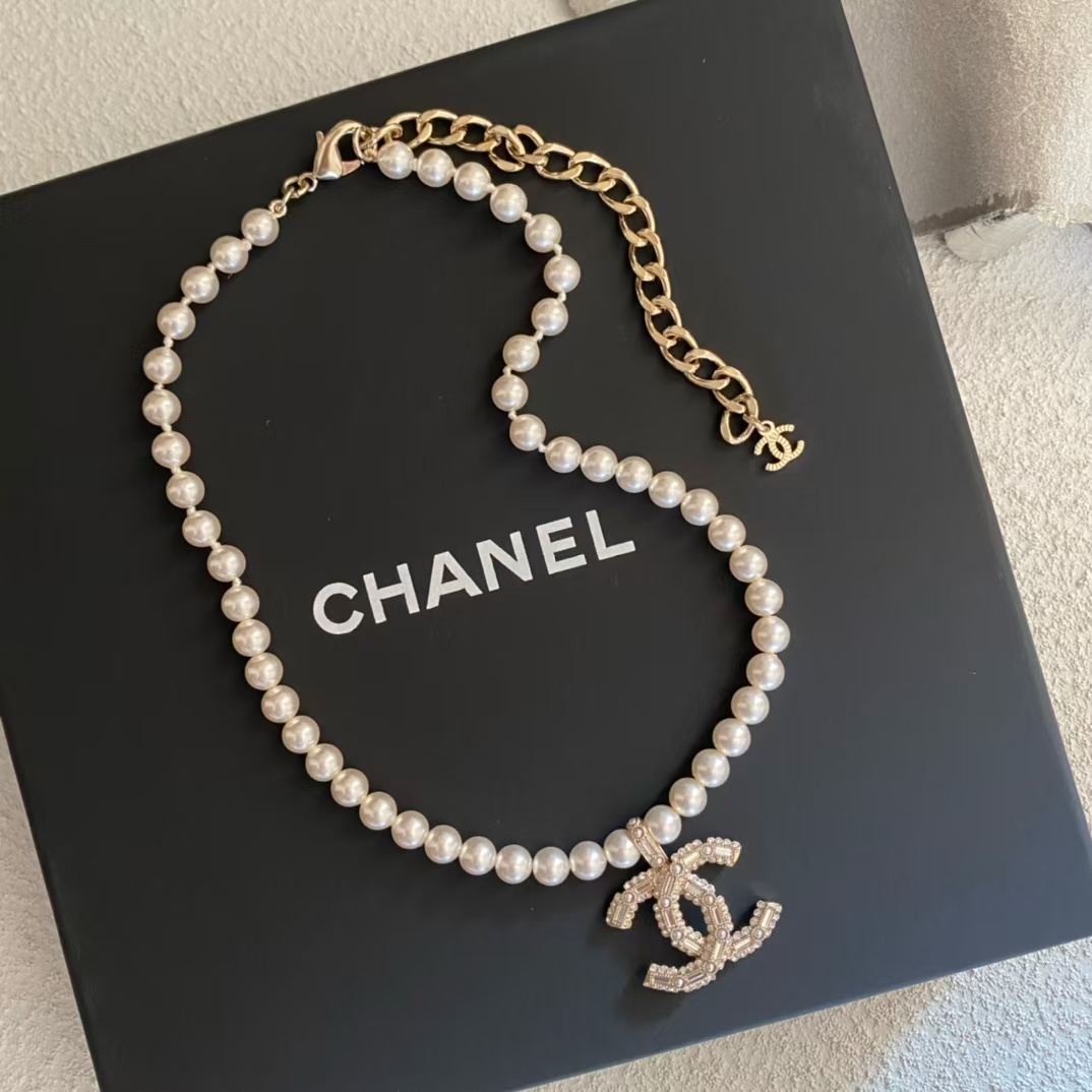 Chanel Big Double C Pendant Pearl Necklace - Original Replica Club