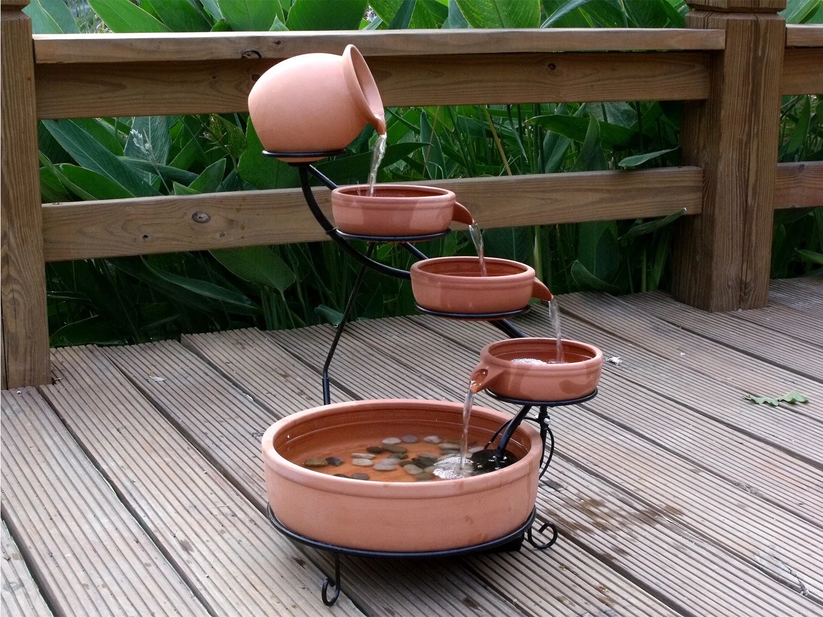 Garden Sundance Terracotta Solar Water Fountain Cascade - Image 3