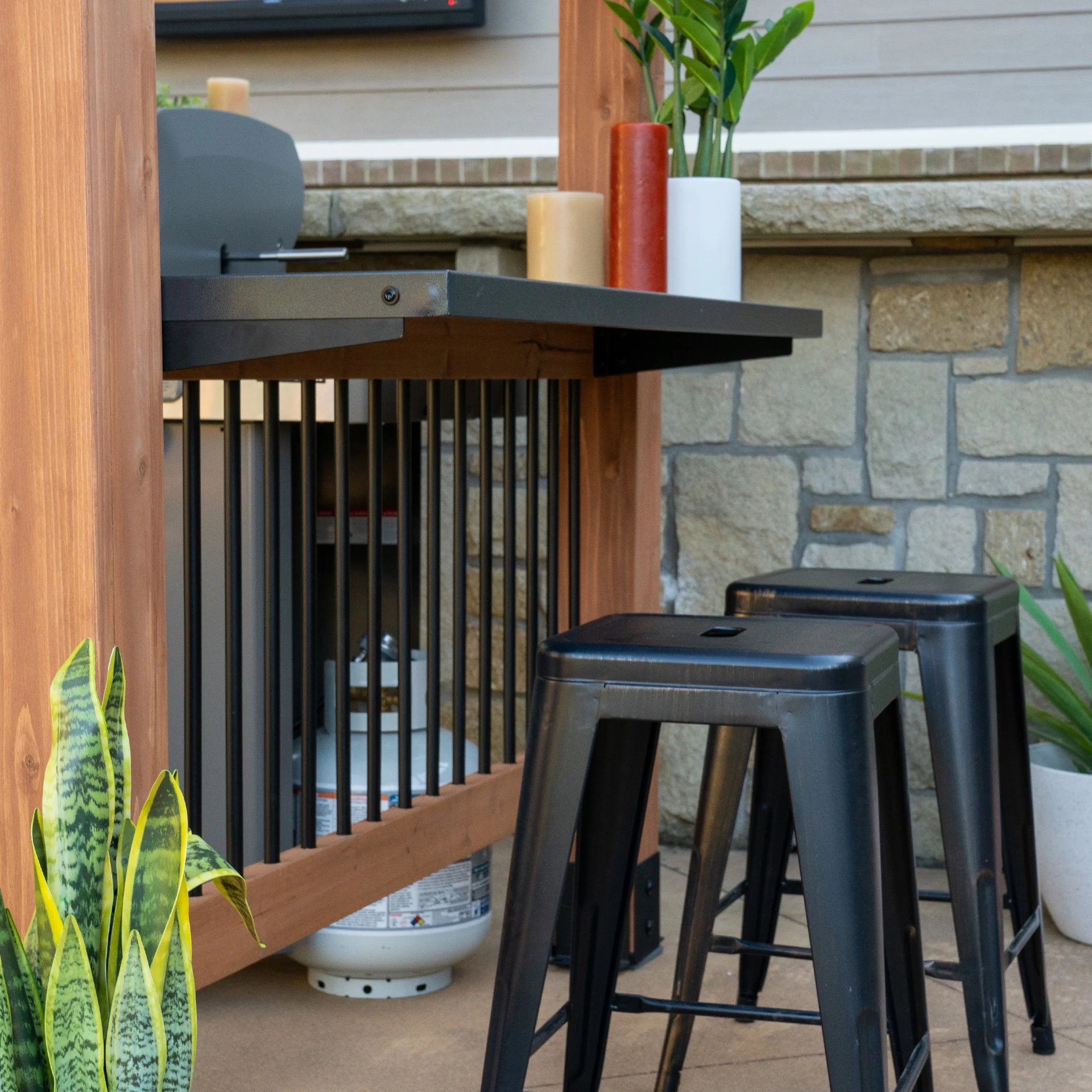 Backyard Discovery Saxony XL 12'x6' Cedar Grill Gazebo, Galvanized Steel Roof, Bar Tops - Image 7