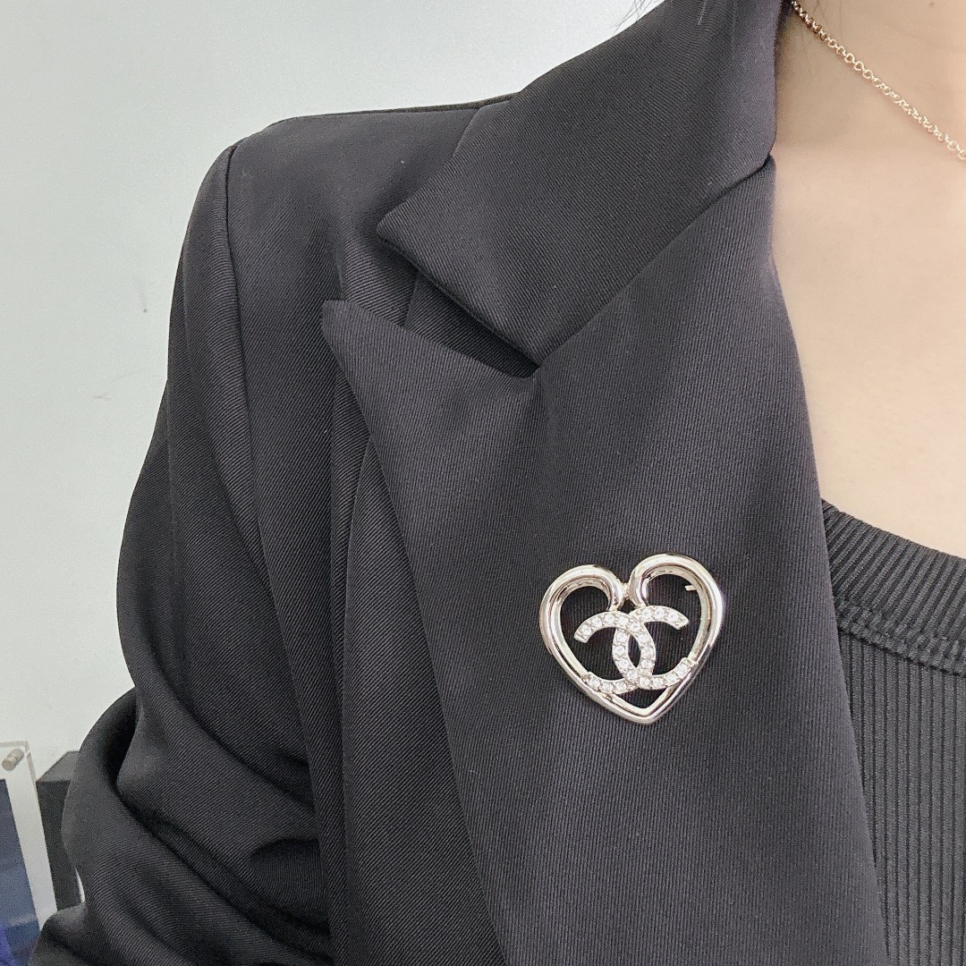 Chanel Light Gold Hollow Heart Brooch - Original Replica Club