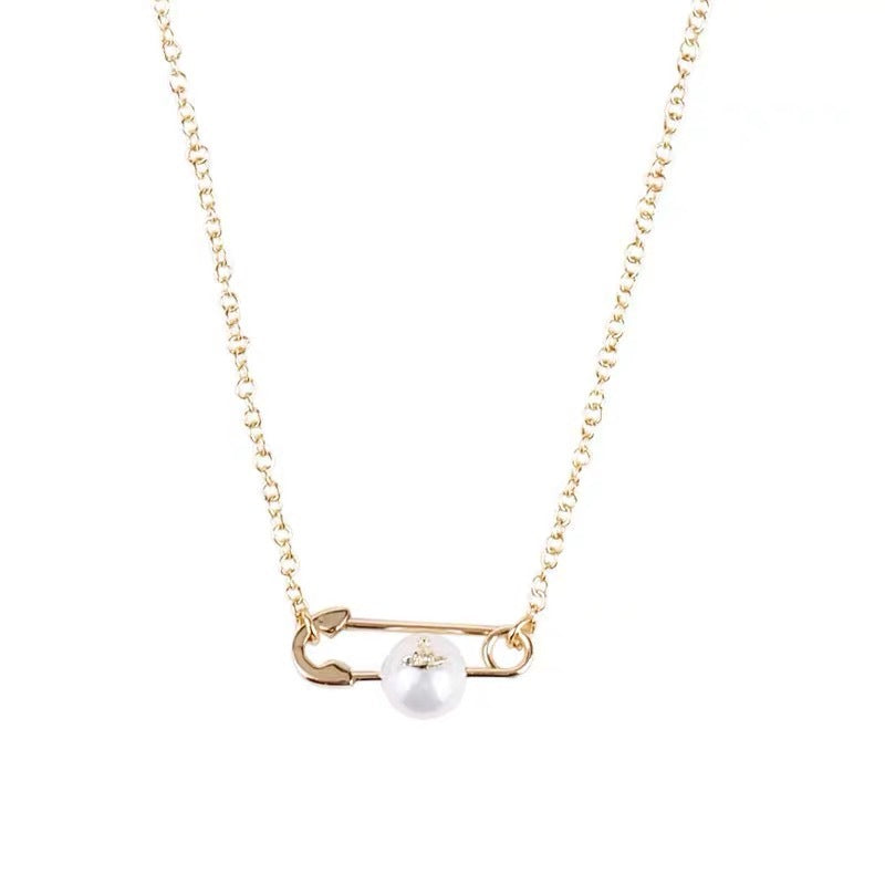 Vivienne Westwood Paperclip With A Pearl Pendant Necklace - Original Replica Club
