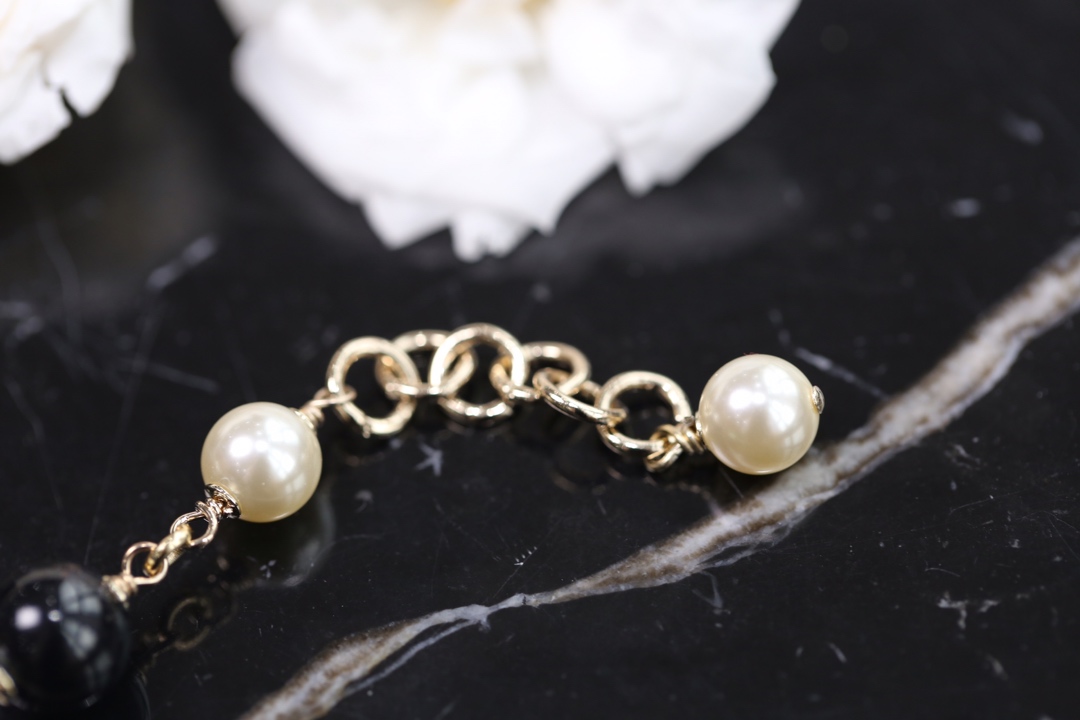 Chanel Black Bead Vintage Pearl Bracelet with CC Charm - Original Replica Club