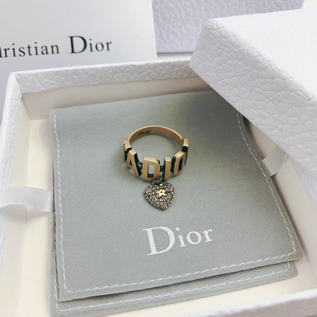 Dior JADIOR Heart Dangle Ring - Original Replica Club