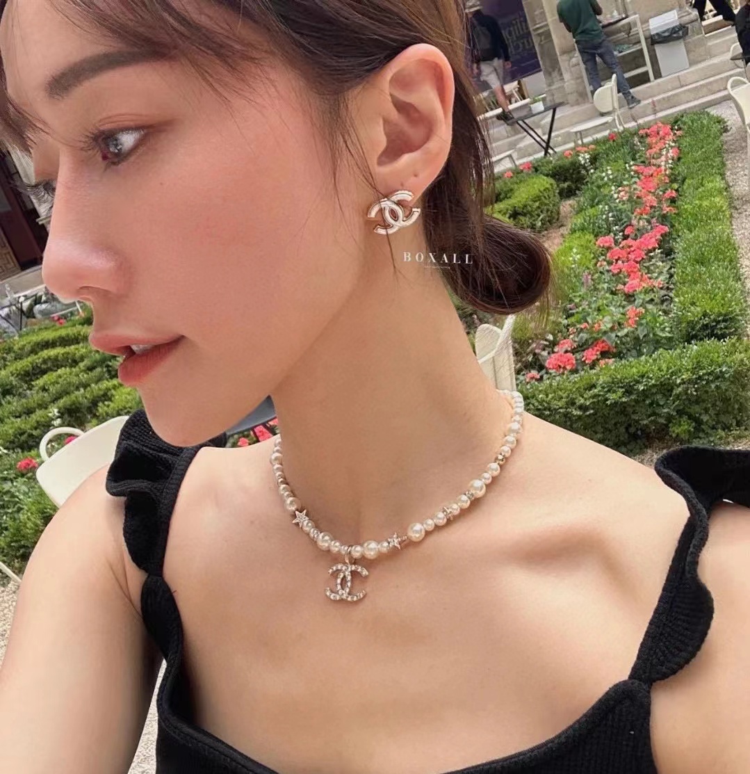 Chanel Star Double C Pendant Pearl Necklace - Original Replica Club