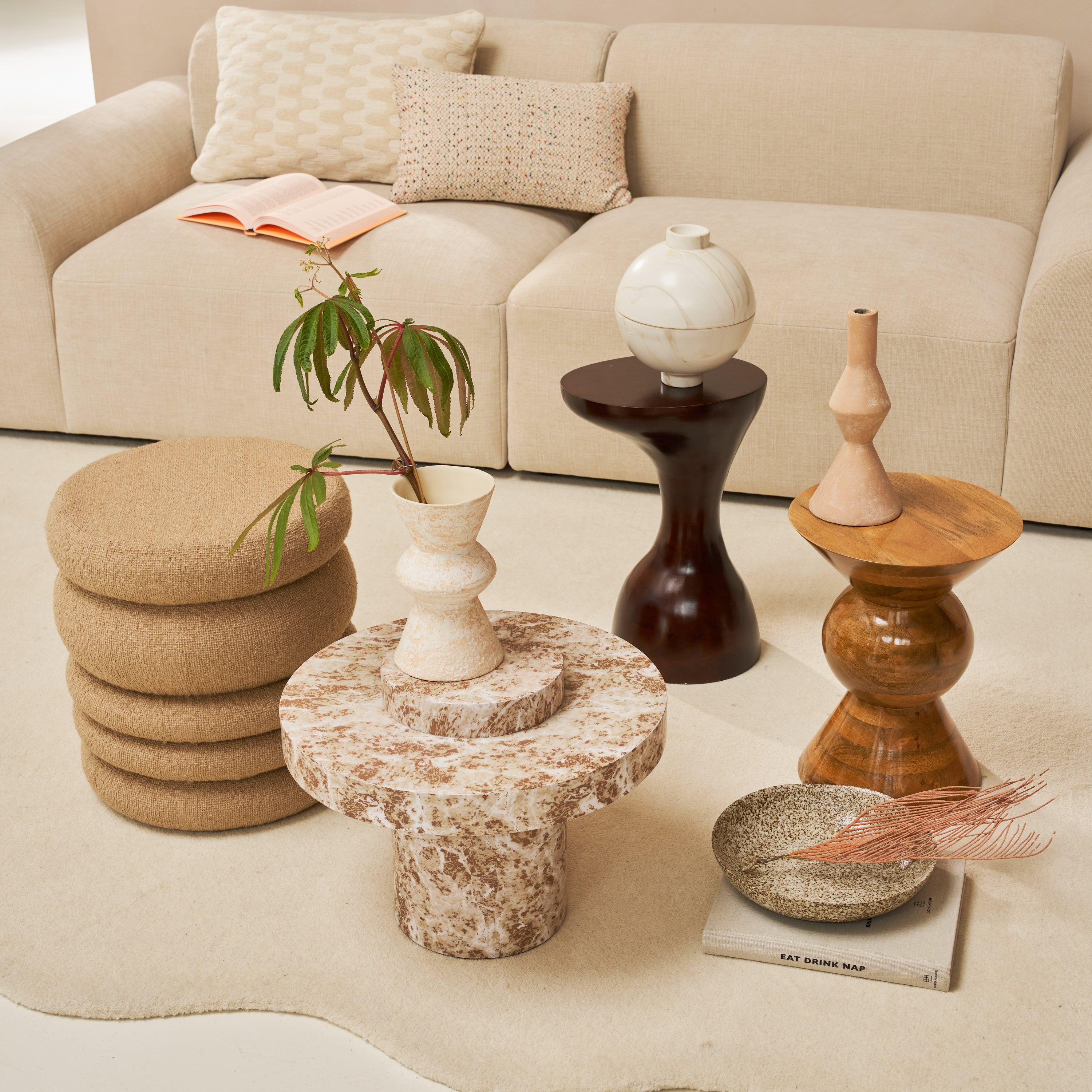 Urban Nature Culture Object Loja - Almond Milk