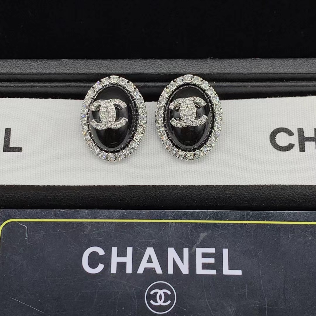 Chanel Oval Black Earrings - Original Replica Club