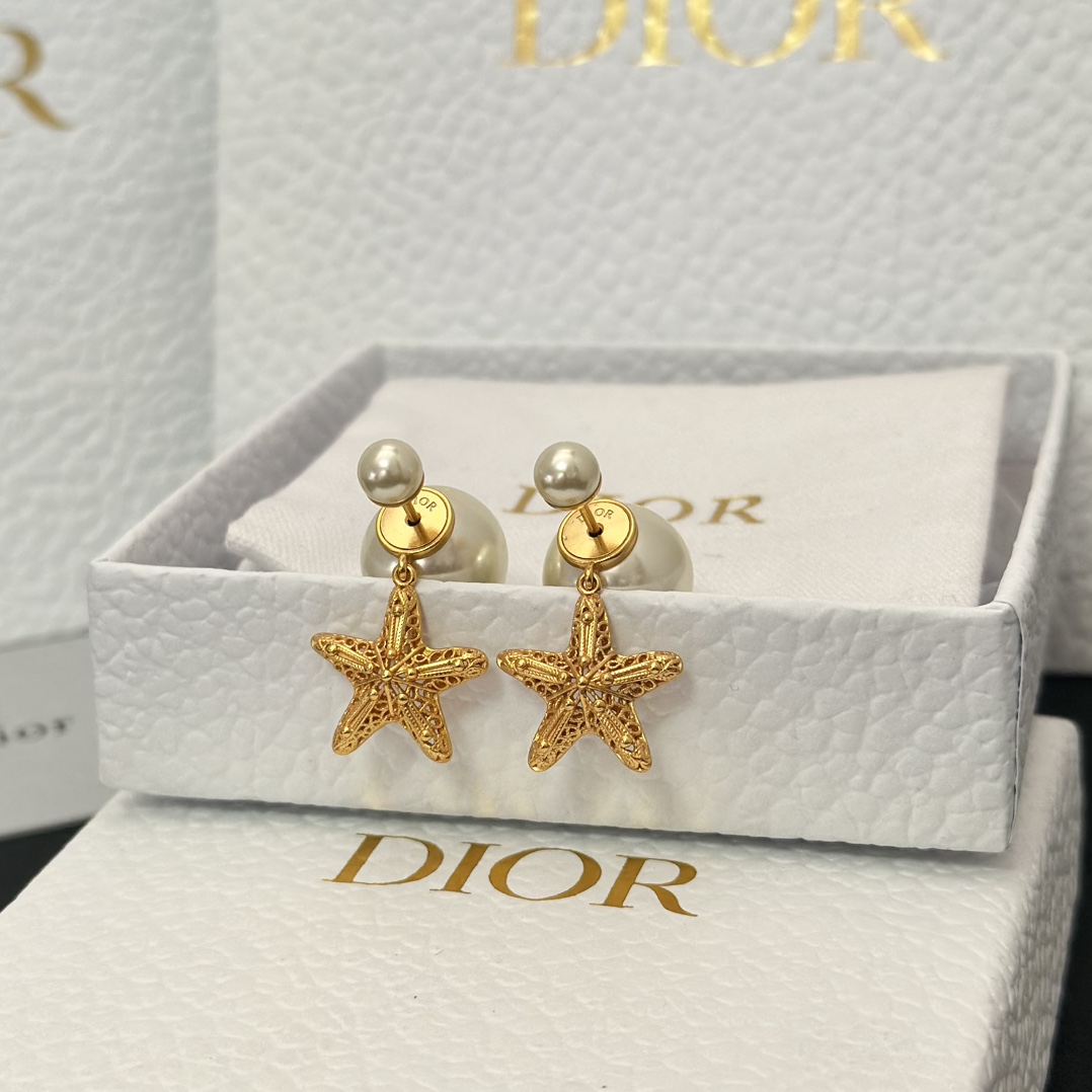 Dior Star Dangle Pearl Earrings - Original Replica Club