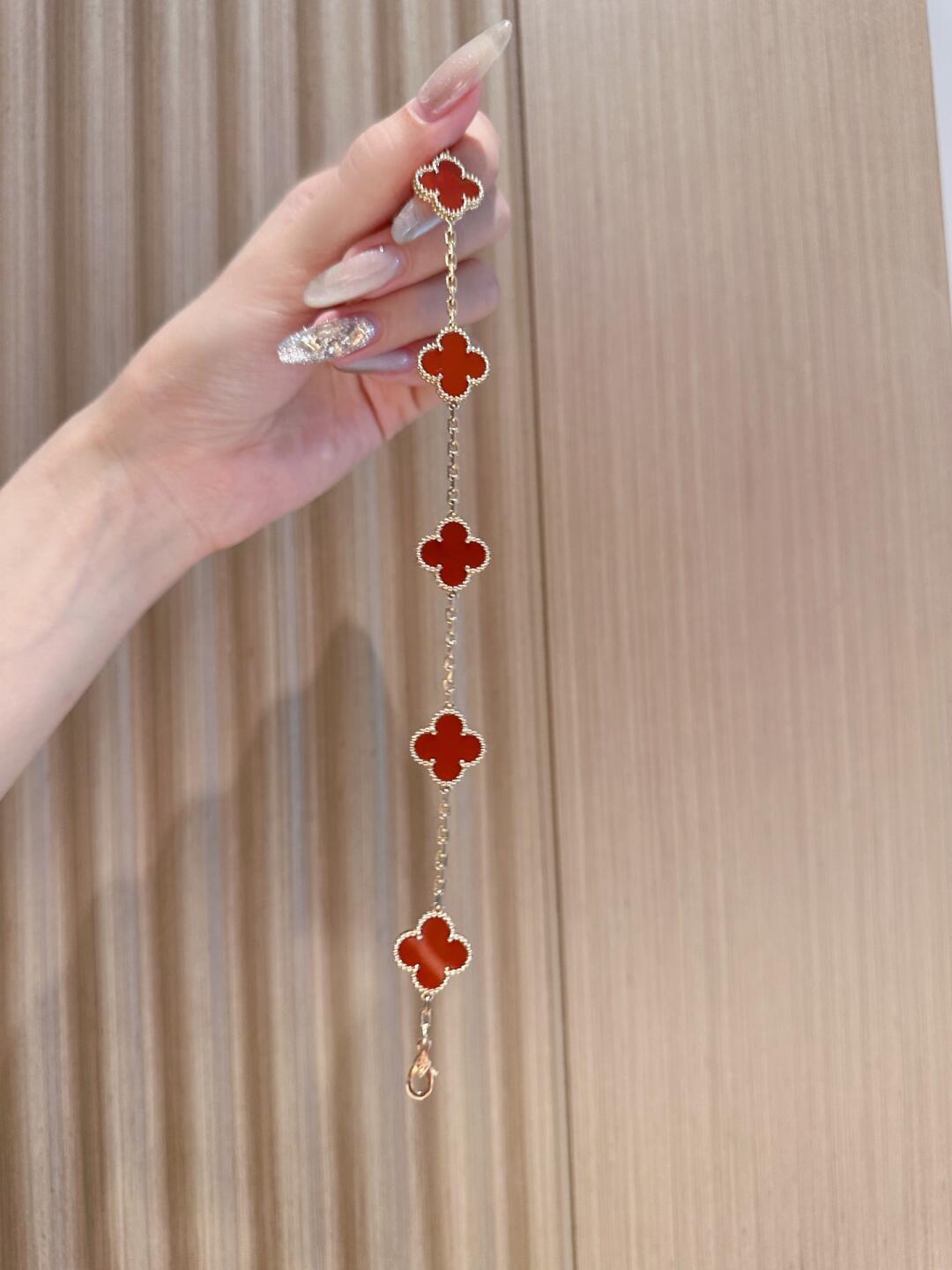 VCA Vintage Alhambra Red Carnelian Rose Gold Bracelet, 5 Motifs - Original Replica Club