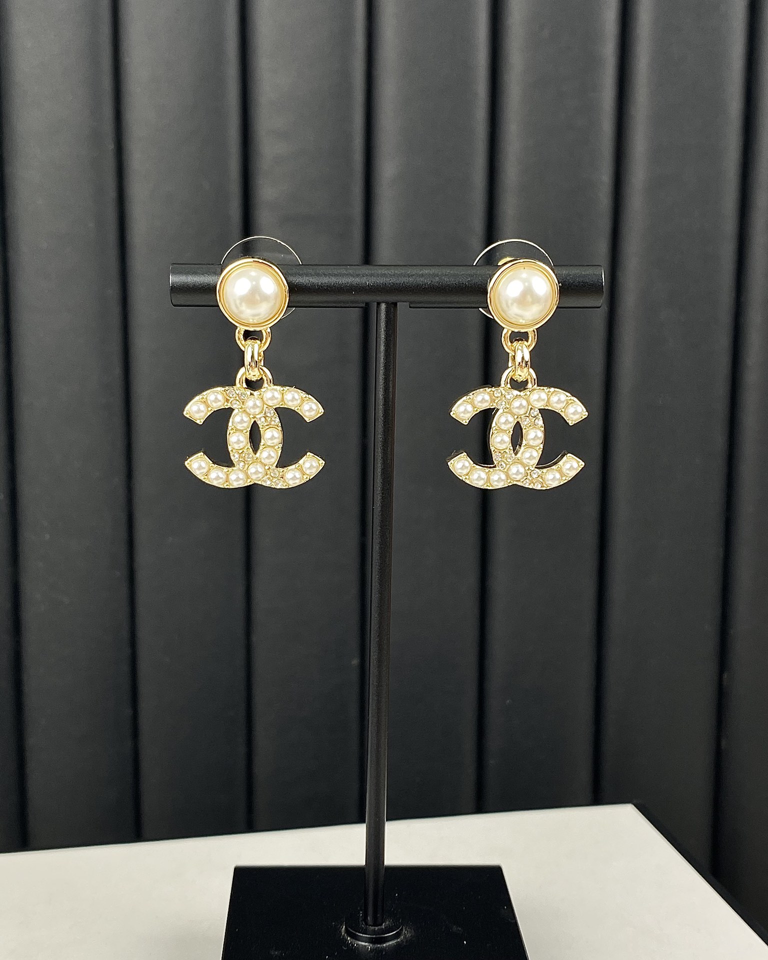 Chanel Pearl Paved CC Dangle Earrings - Original Replica Club