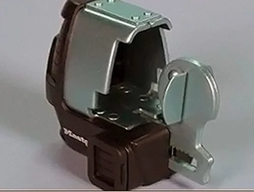 Master Lock Trailer Coupler And Receiver Lock Combo Pack - 3794DAT - Image 4 Master Lock Trailer Coupler And Receiver Lock Combo Pack - 3794DAT - Image 4