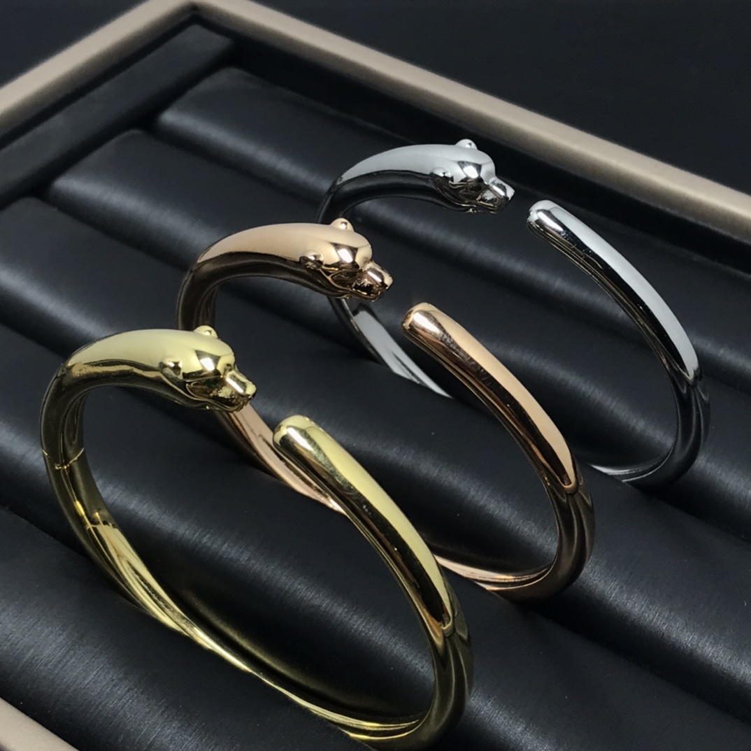 Cartier Smooth Panthère de Bracelet Open Cuff Bangle - Original Replica Club