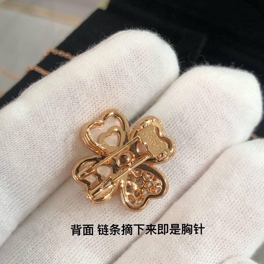 VCA Clover Detachable Pendant Necklace & Brooch 2-in-1 - Original Replica Club