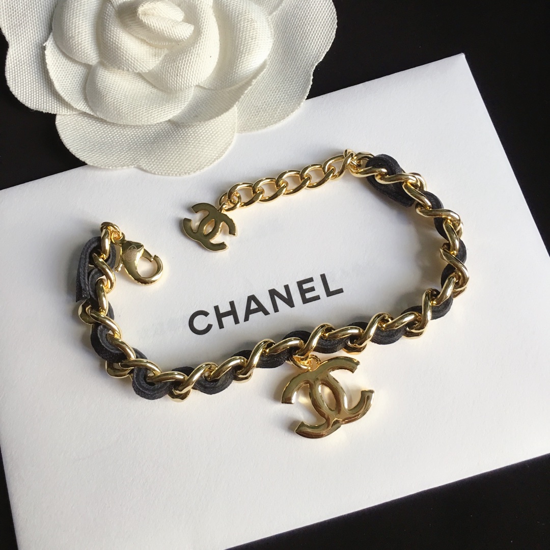 Chanel Leather Woven O Chain Bracelet Choker Necklace - Original Replica Club