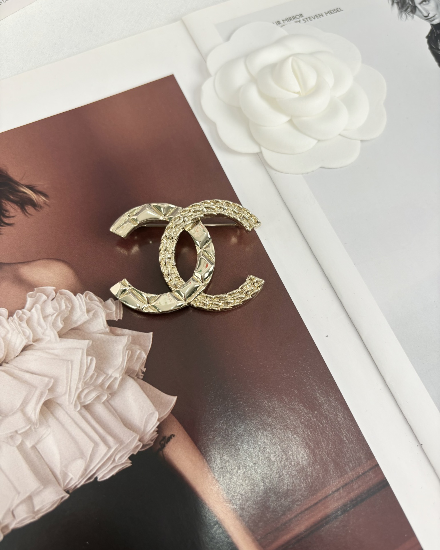 Chanel Light Gold Classic CC Brooch - Original Replica Club