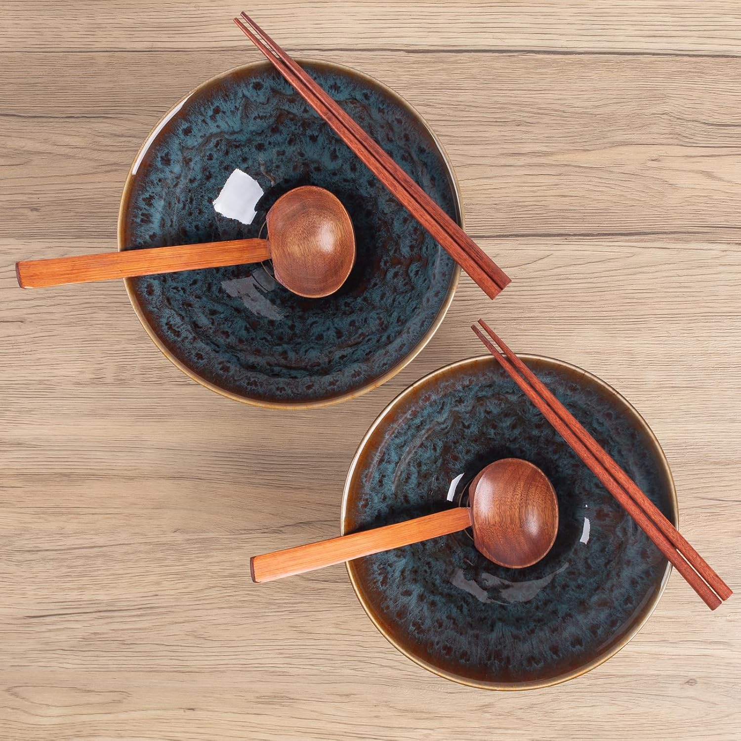 40oz Japanese Ceramic Ramen Bowl Set of 2 with Chopsticks and Spoons for Pho Udon Asian Soup Noodles (Peacock Tail)