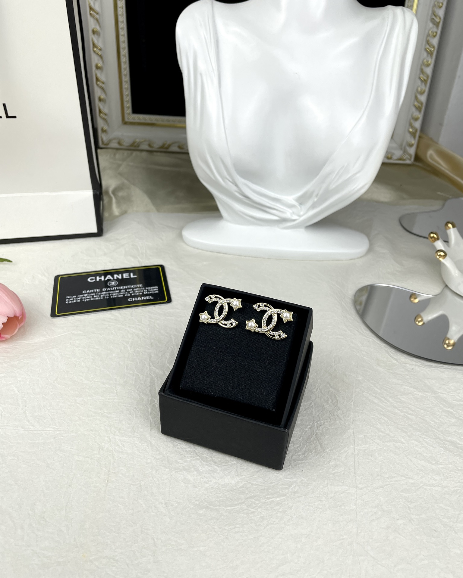 Chanel Hollow Star Rhinestone CC Earrings - Original Replica Club