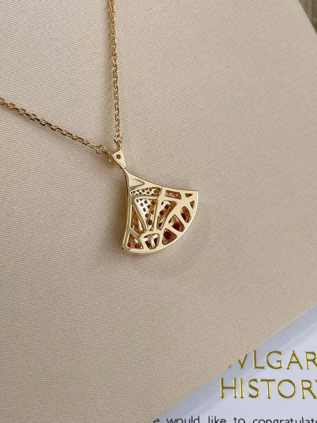 Bvlgari Divas' Dream Necklace - Original Replica Club