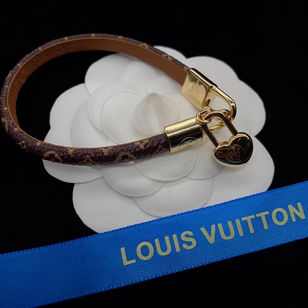 Louis Vuitton Heart Lock Charm Bracelet - Original Replica Club