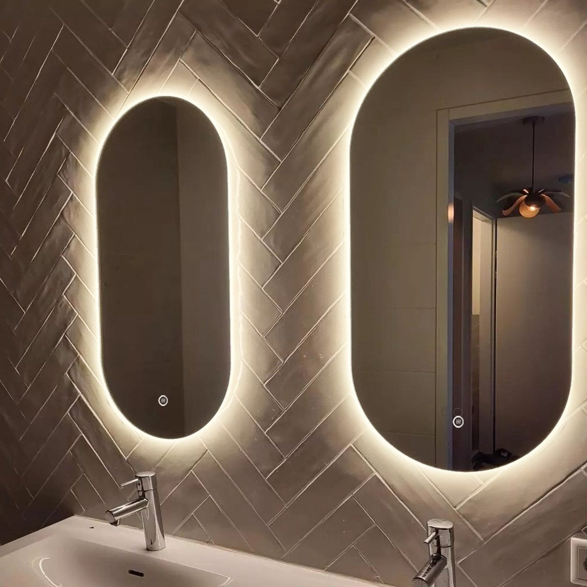 Vtw Living - Badkamerspiegel Ovaal 50 x 100 cm Spiegel met Verlichting