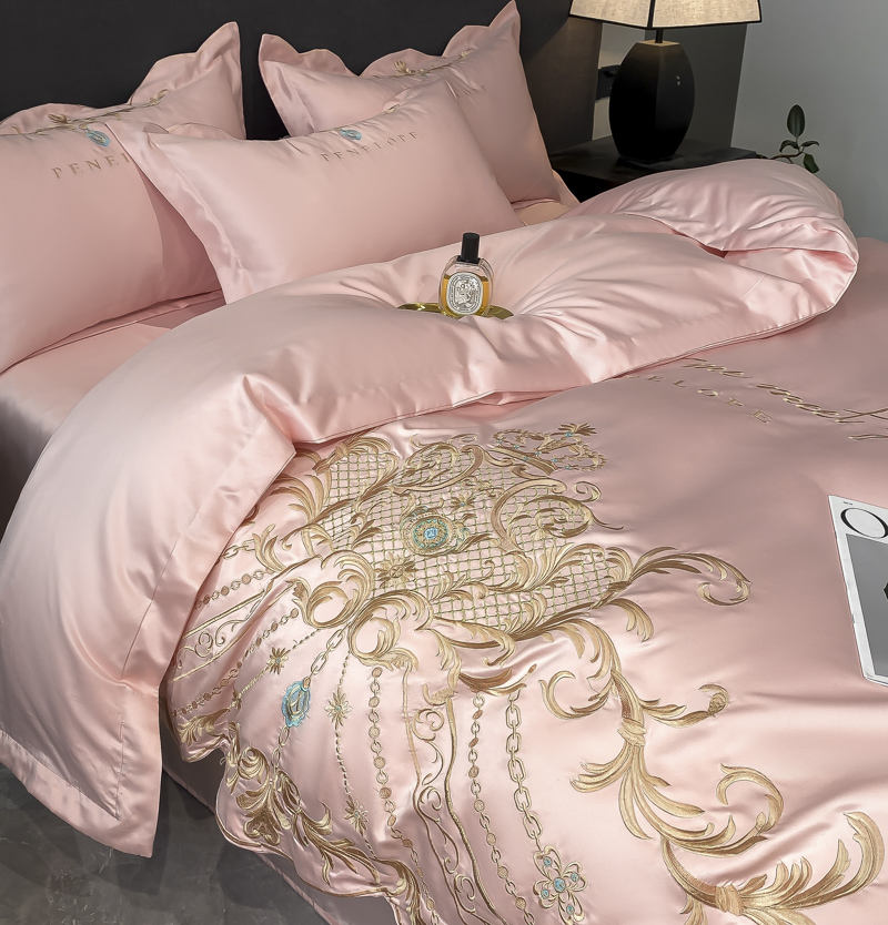 High Quality Ice Silk Cotton Bedding Set European Style Four Piece Bed Sheet Set With Embroidery
