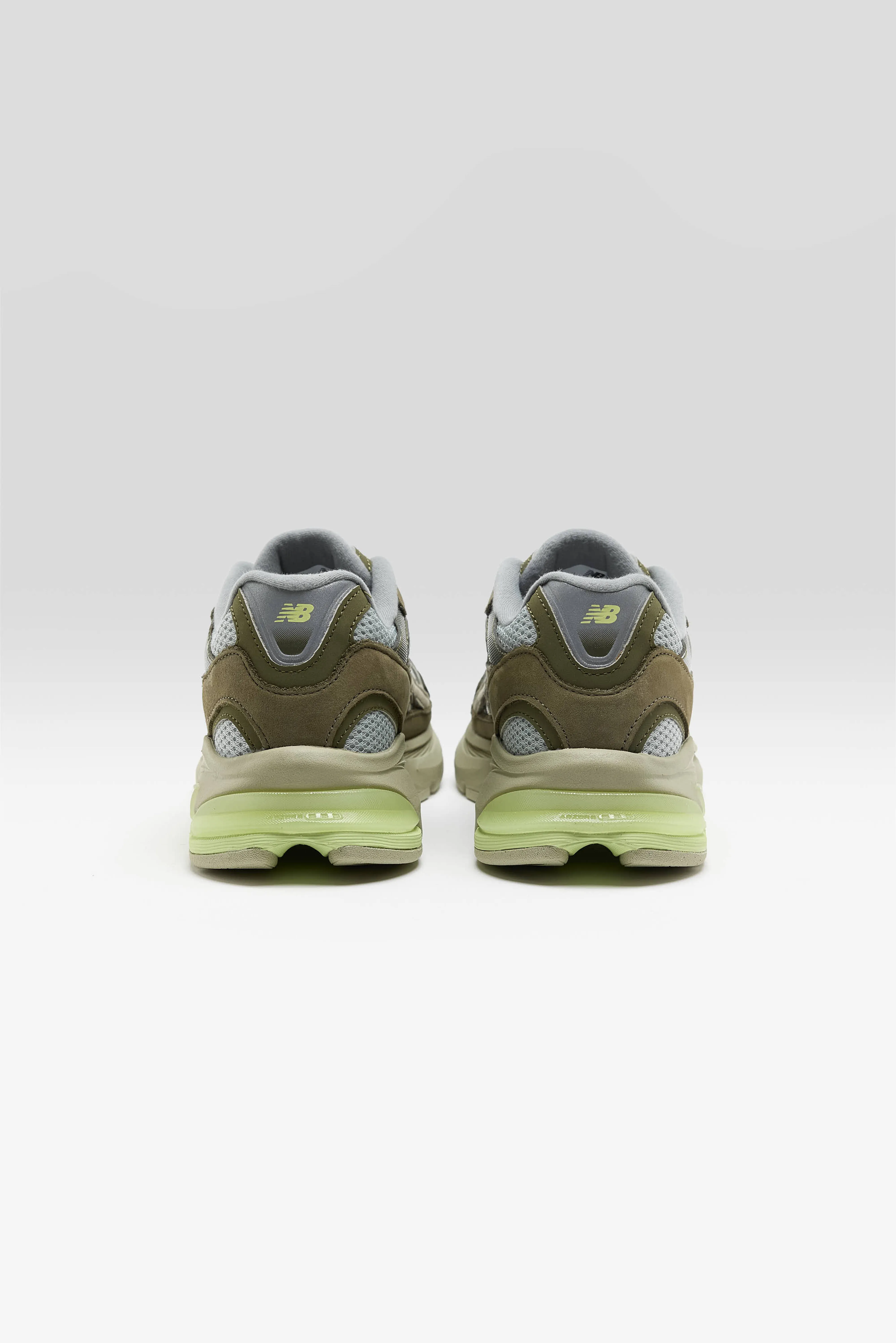 Bellerose 2010 for Women  (261 / W / LIME)