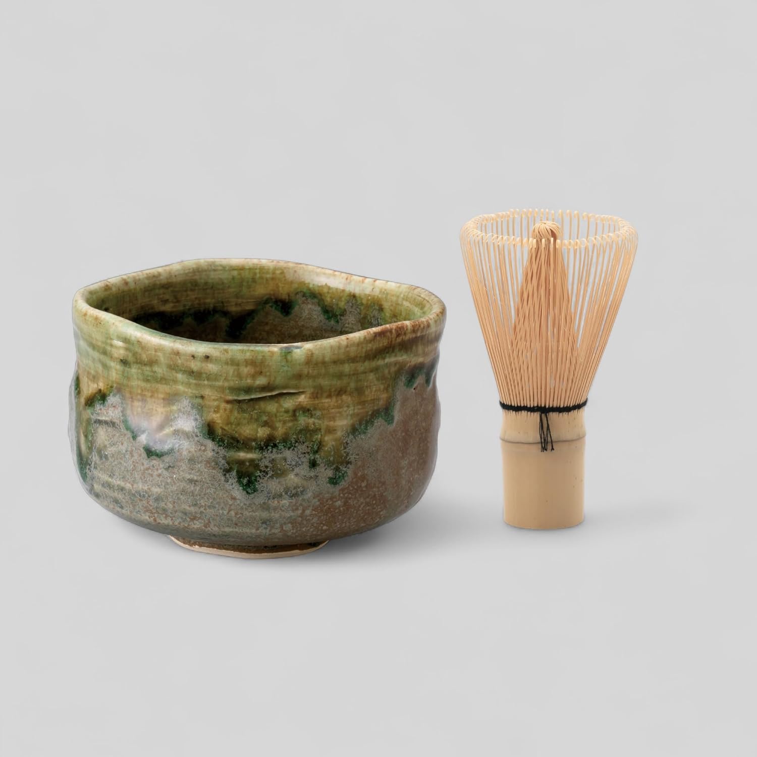 Handmade Ceramic Matcha Tea Bowl Authentic Japanese Tea Ceremony Pottery, Mino Ware Made in Japan, Brown Green Drip