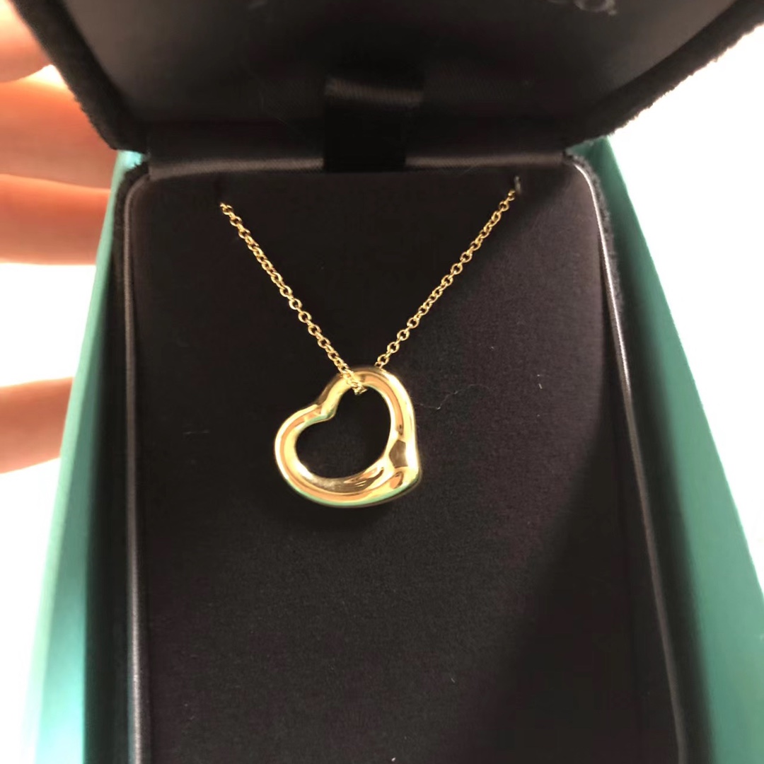 Tiffany Classic Love Heart Pendant Necklace - Original Replica Club