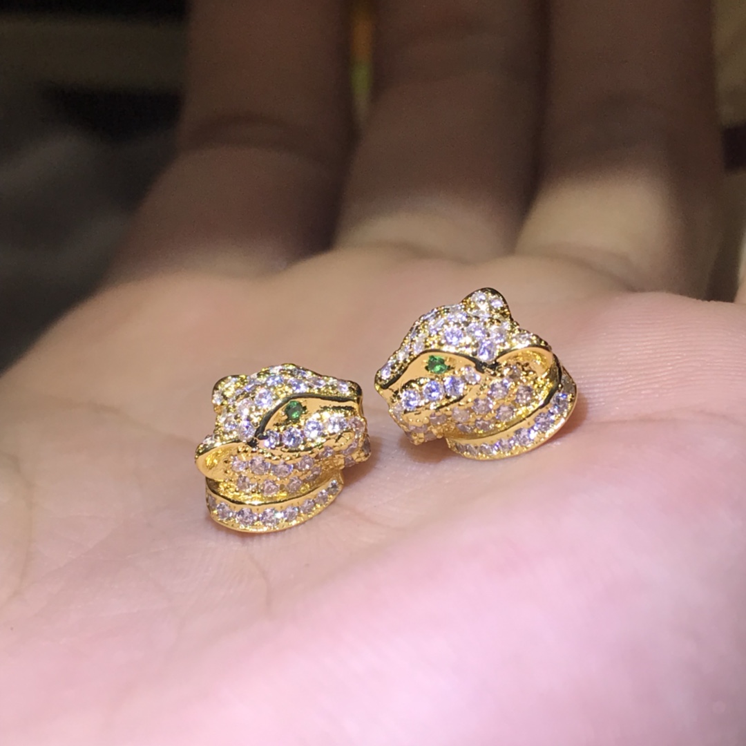 Cartier Full Paved Diamond Leopard Stud Earrings - Original Replica Club