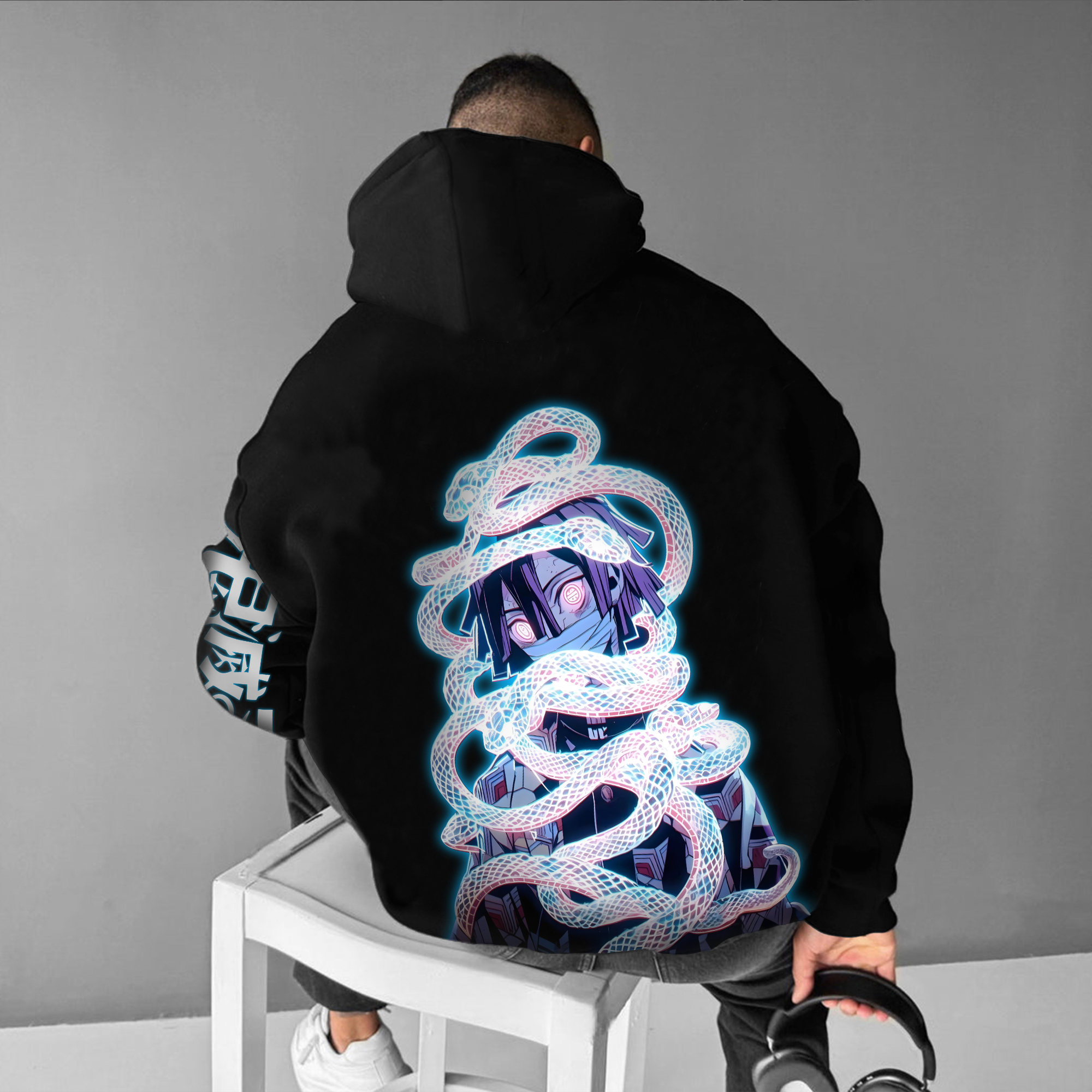 Unisex Anime Graphic Streetwear Vintage Hoodie丨Comicssoul