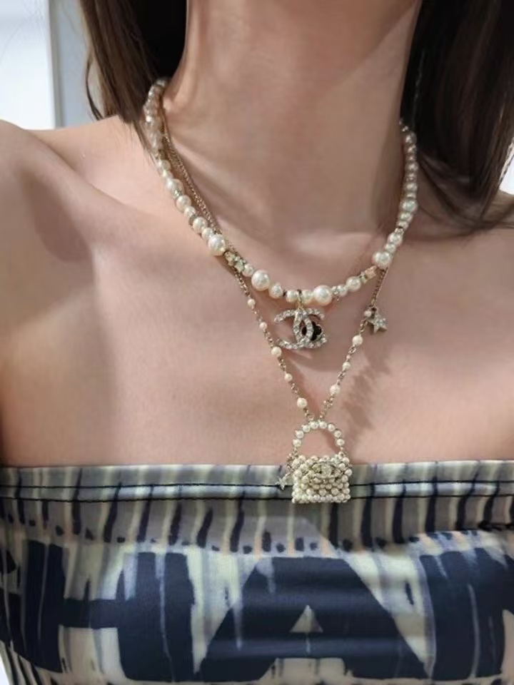 Chanel Pearl Bag Pendant Necklace - Original Replica Club