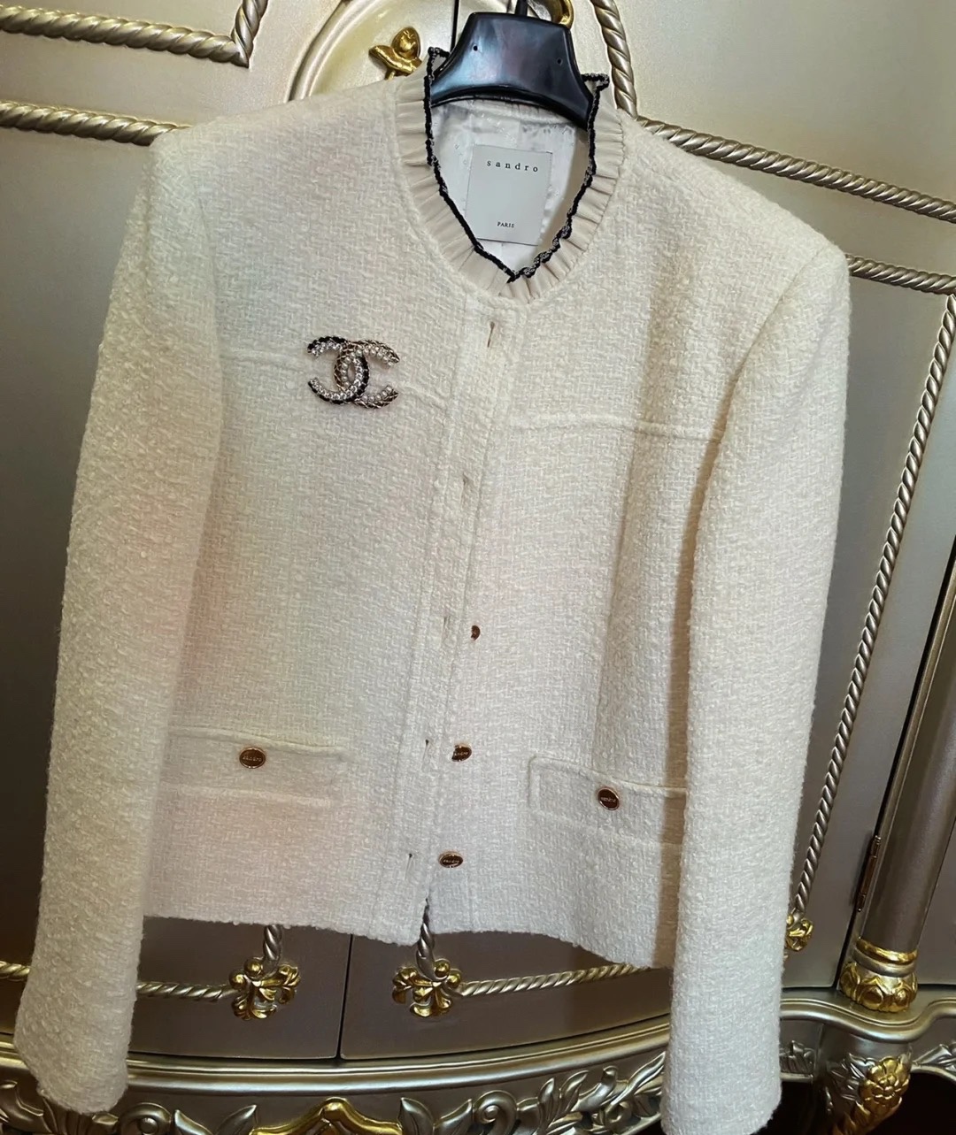 Chanel Leather Diamond Pearl CC Brooch - Original Replica Club