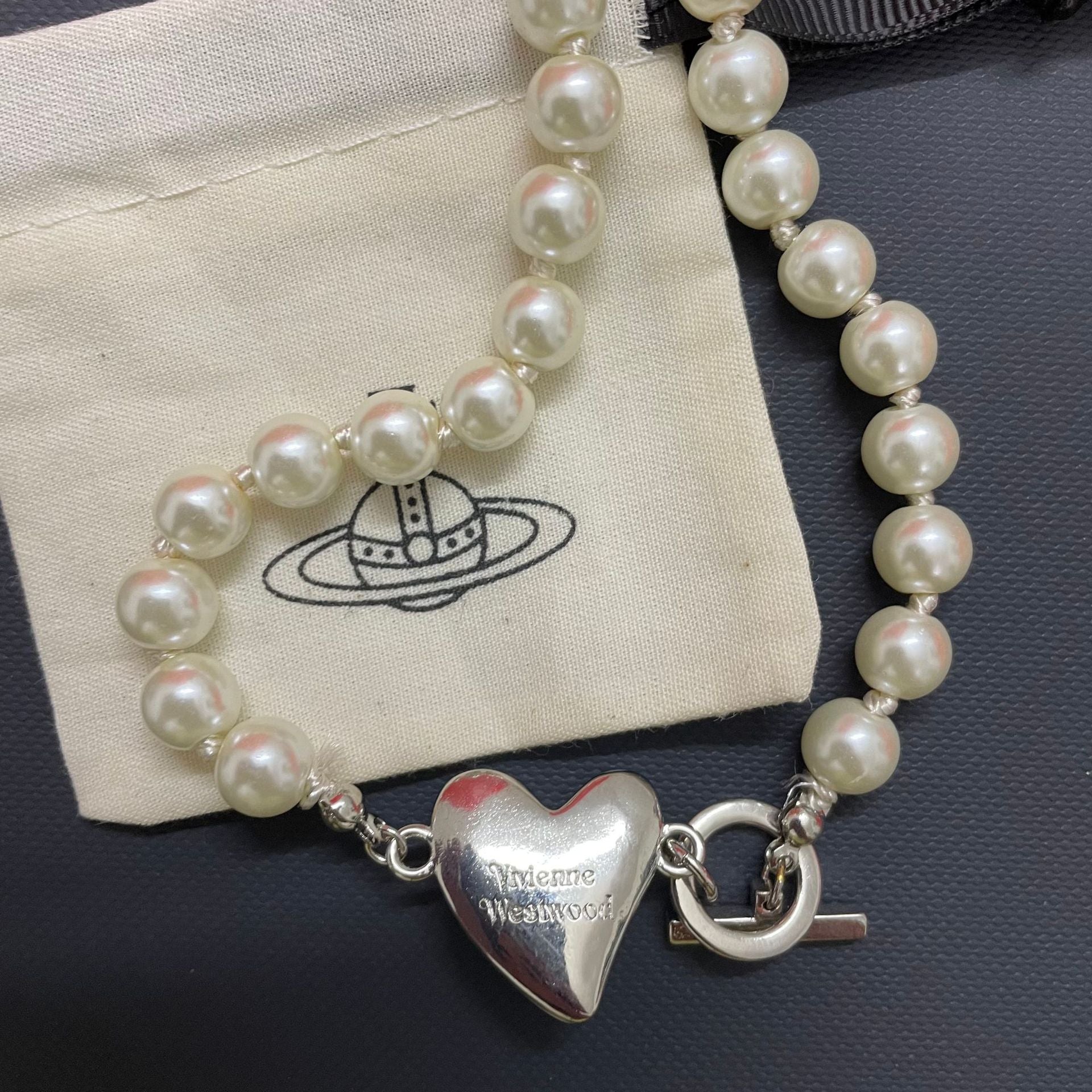 Vivienne Westwood Heart Pendant Anchor Clasp Pearl Necklace - Original Replica Club