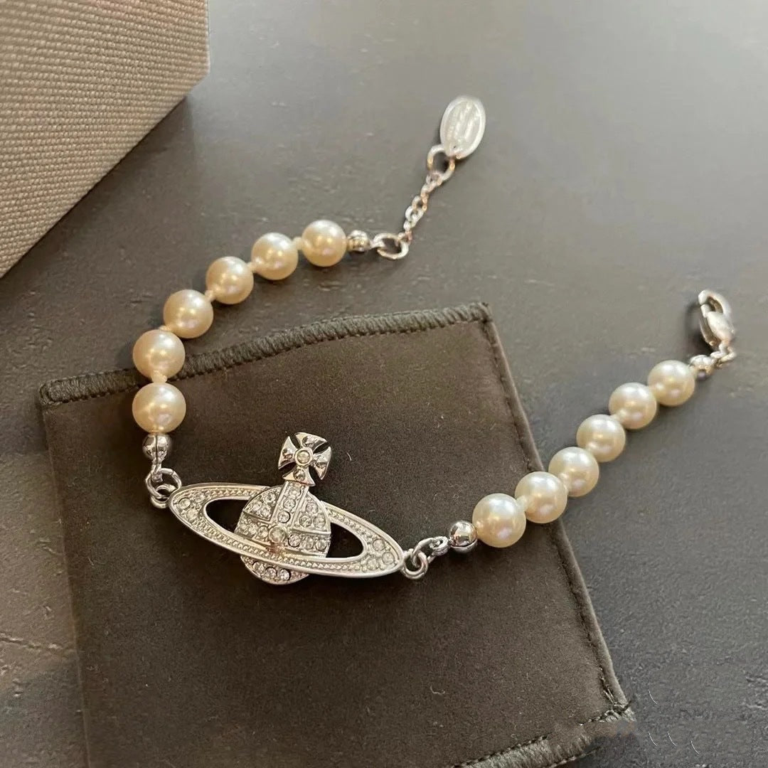 Vivienne Westwood Pearl Bracelet - Original Replica Club