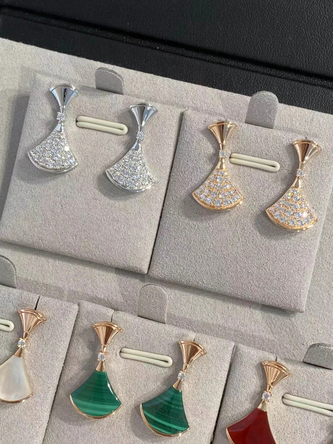 Bvlgari Divas' Dream Earrings - Original Replica Club